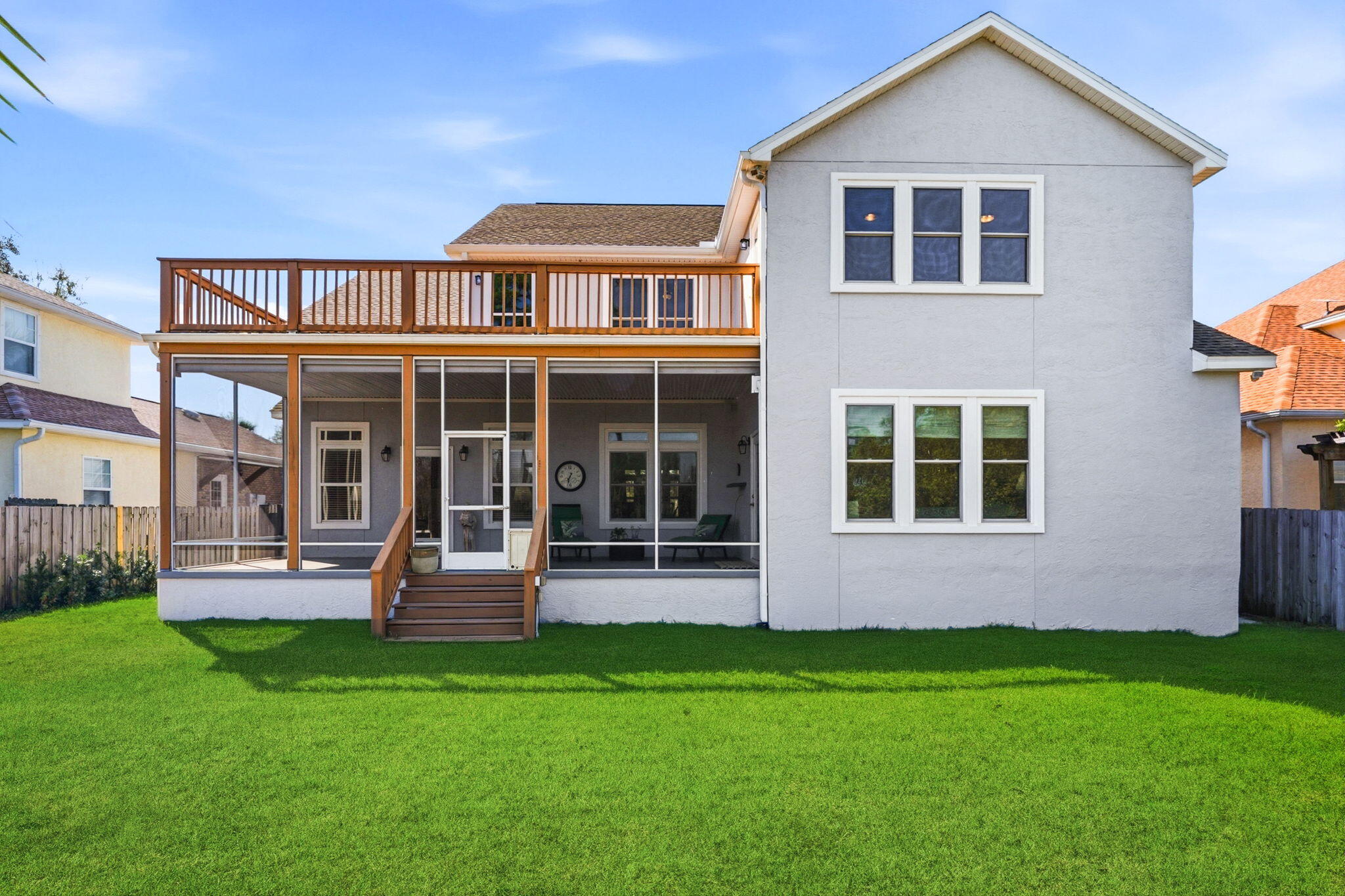 PELICAN BAY - Residential