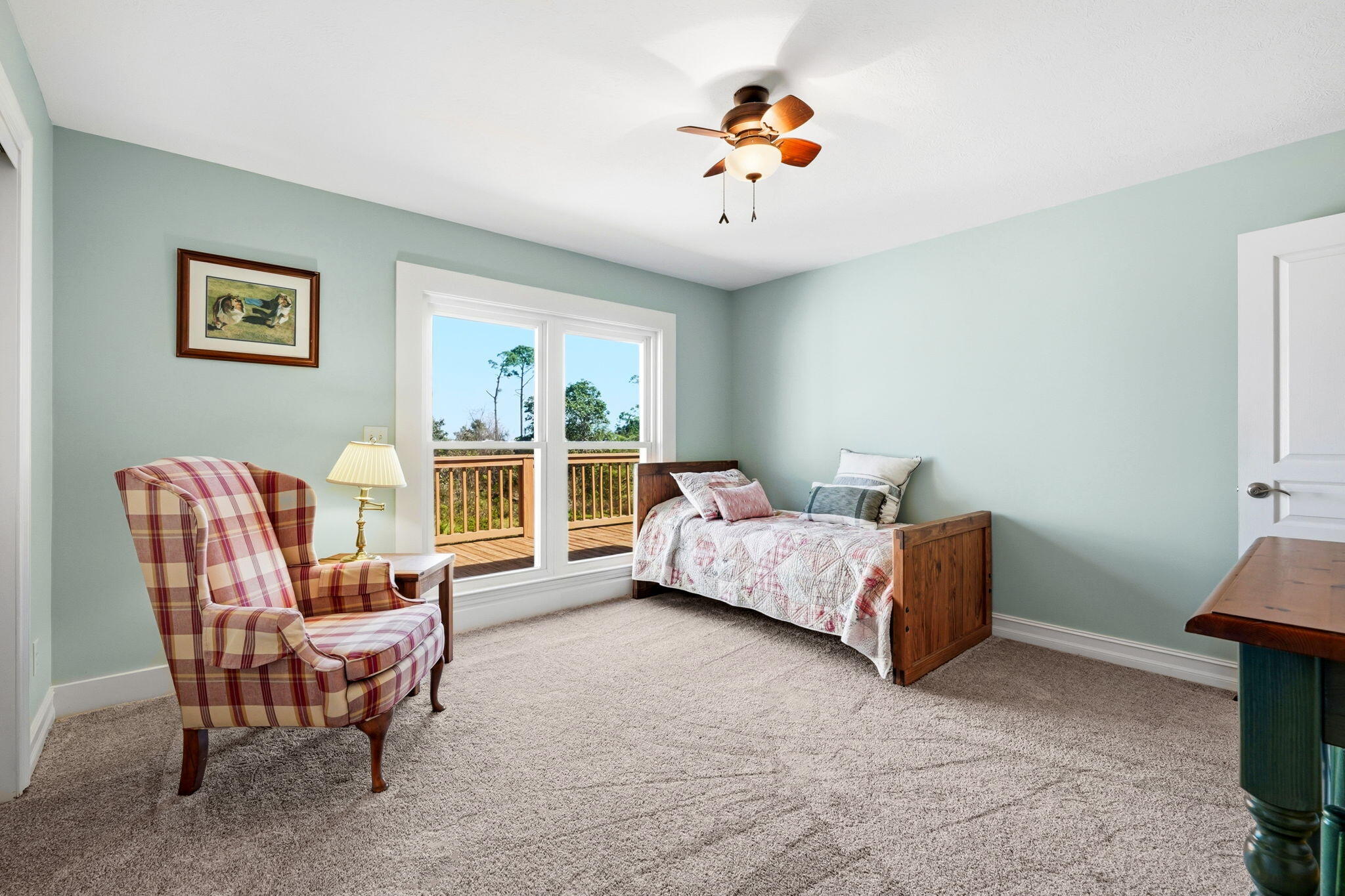 PELICAN BAY - Residential