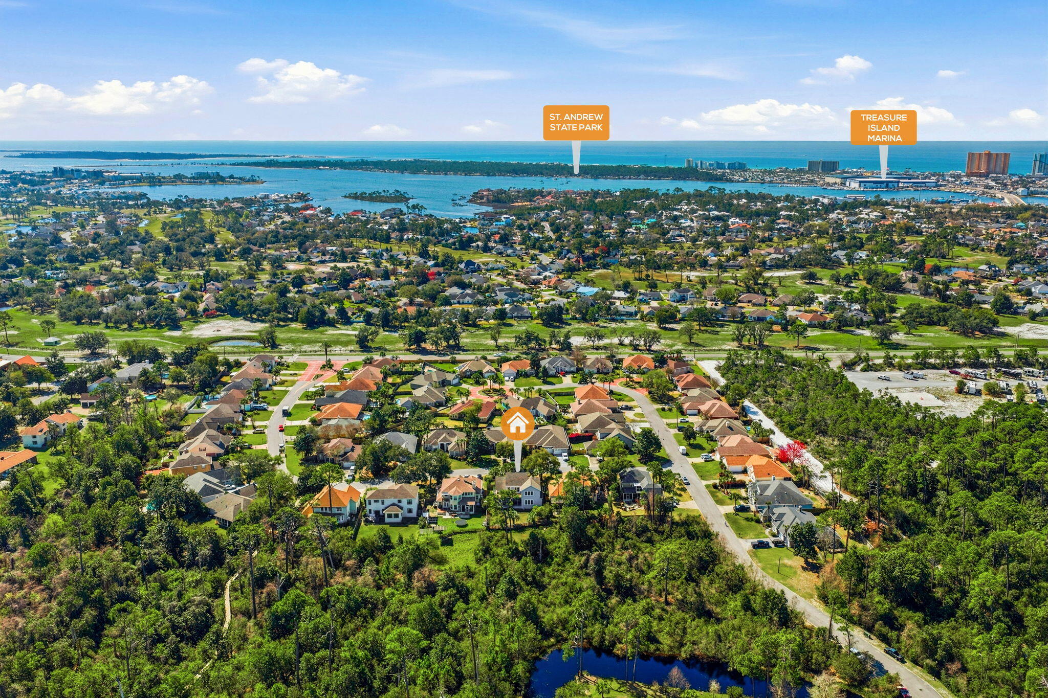 PELICAN BAY - Residential