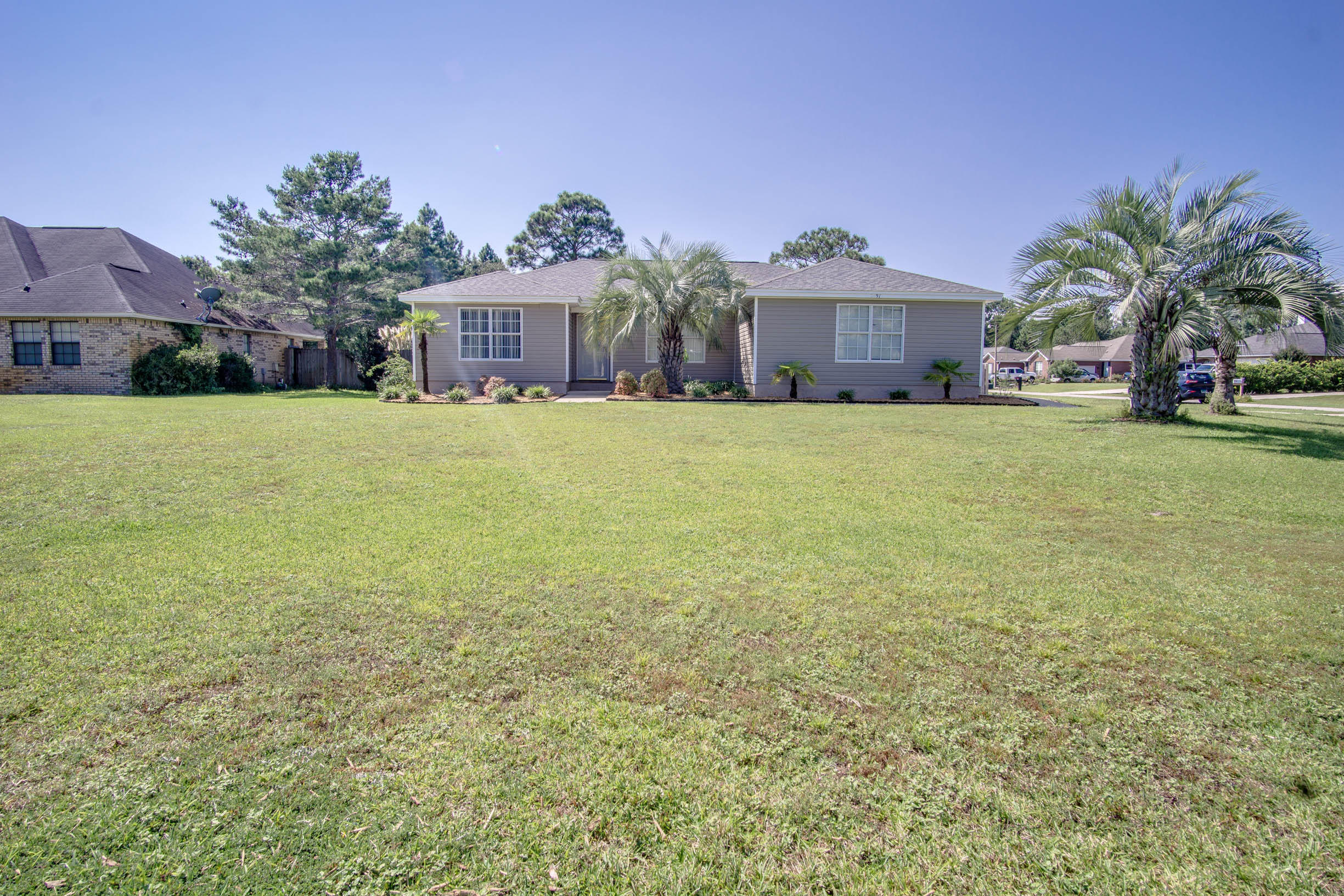 HOLLEY BY THE SEA - Residential