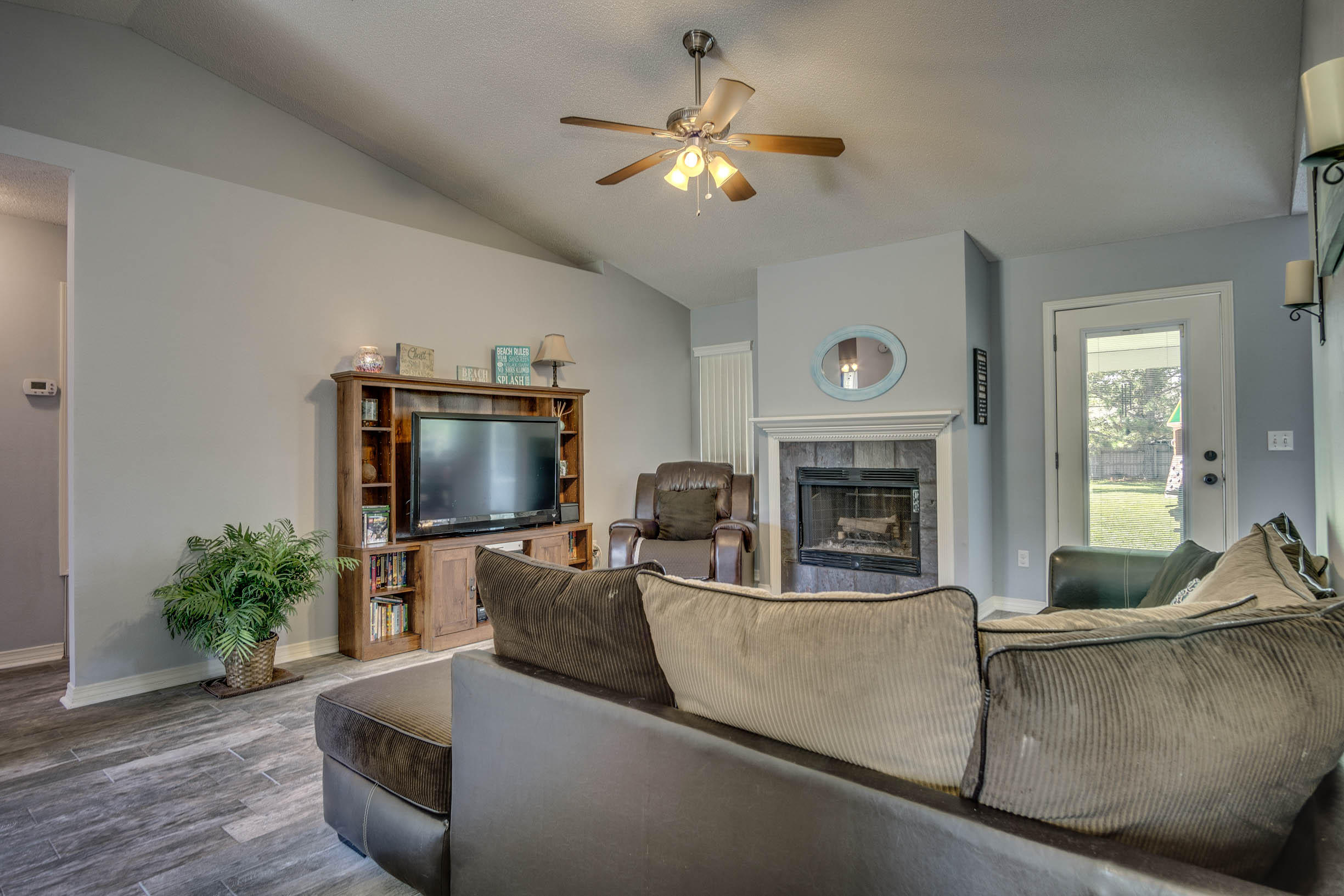 HOLLEY BY THE SEA - Residential