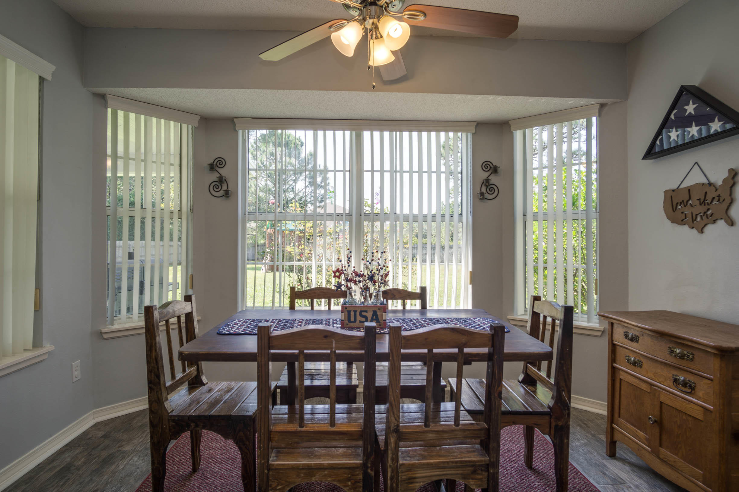 HOLLEY BY THE SEA - Residential