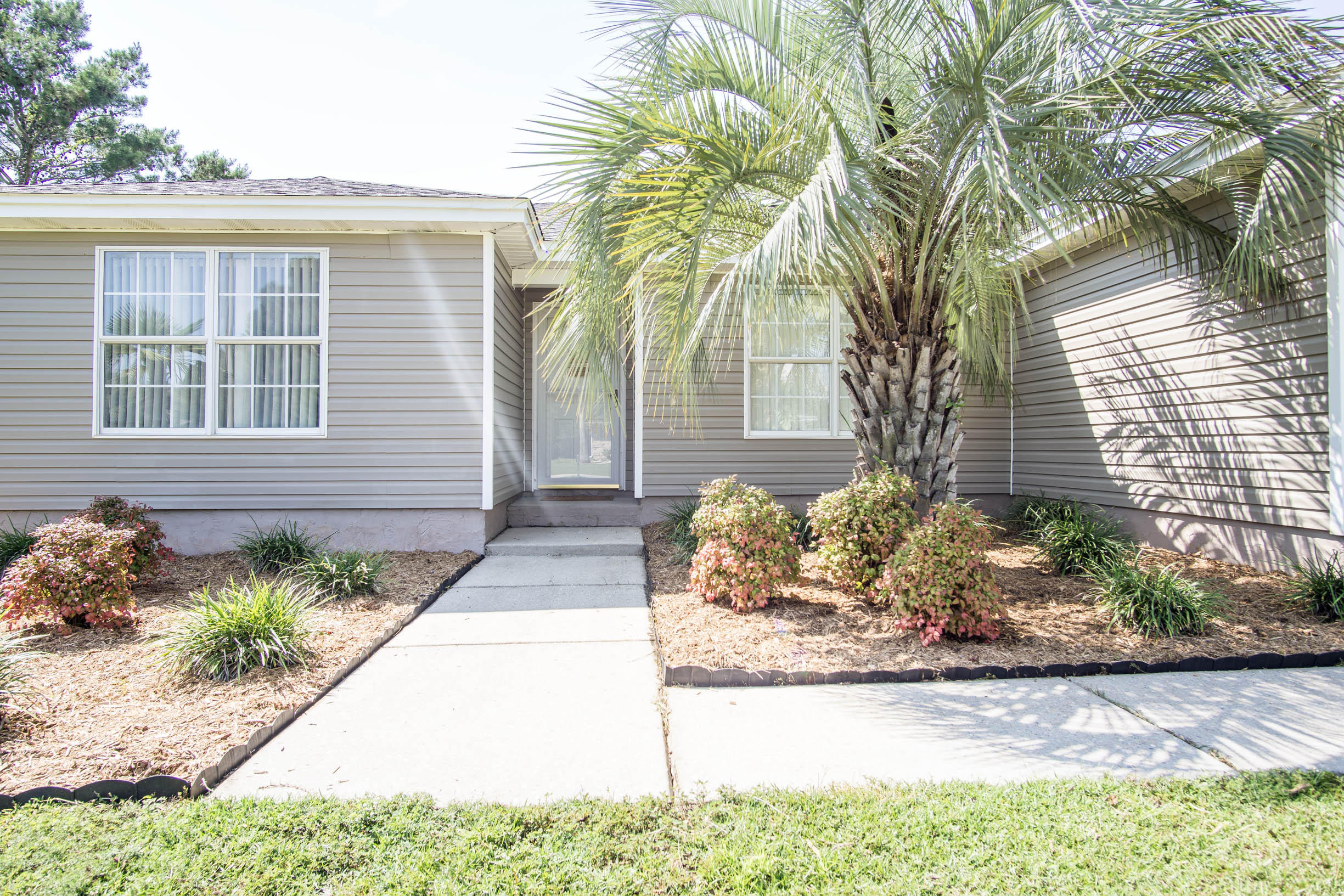 HOLLEY BY THE SEA - Residential