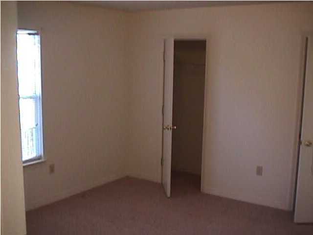 METES & BOUNDS - Residential Lease