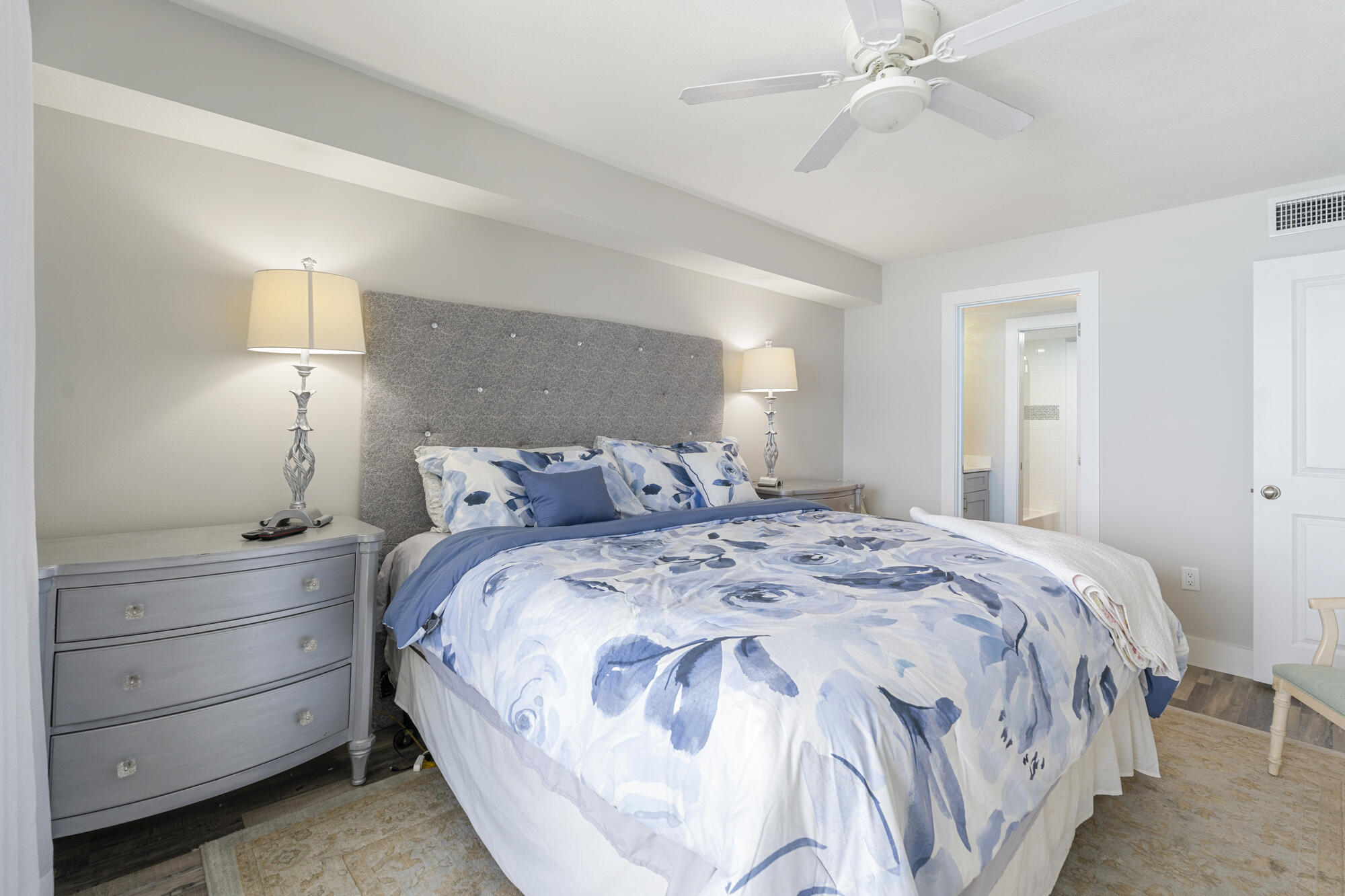 JETTY EAST CONDO - Residential