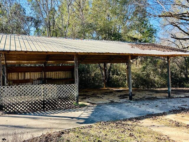 NO RECORDED SUBDIVISION - Residential