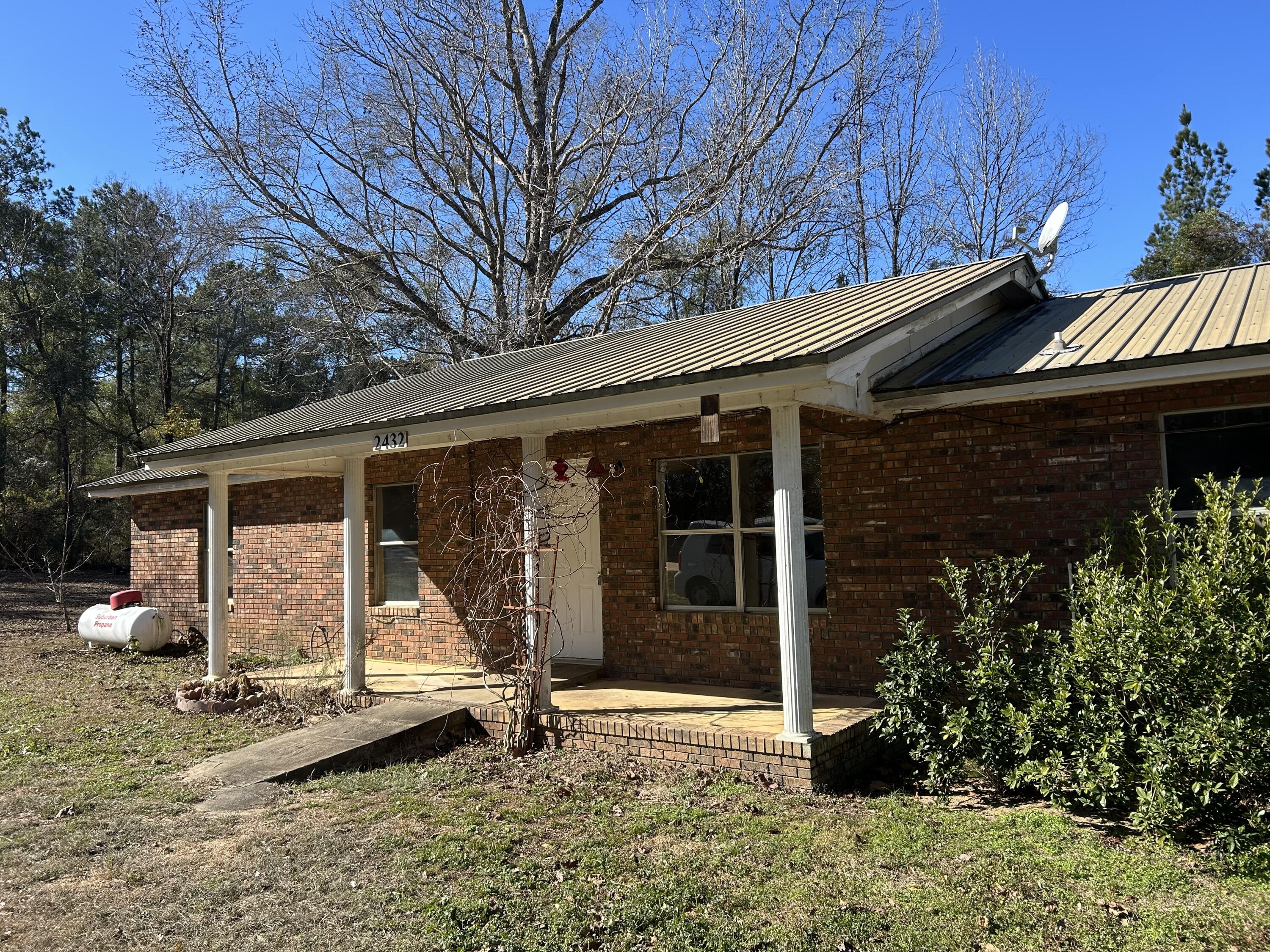 NO RECORDED SUBDIVISION - Residential