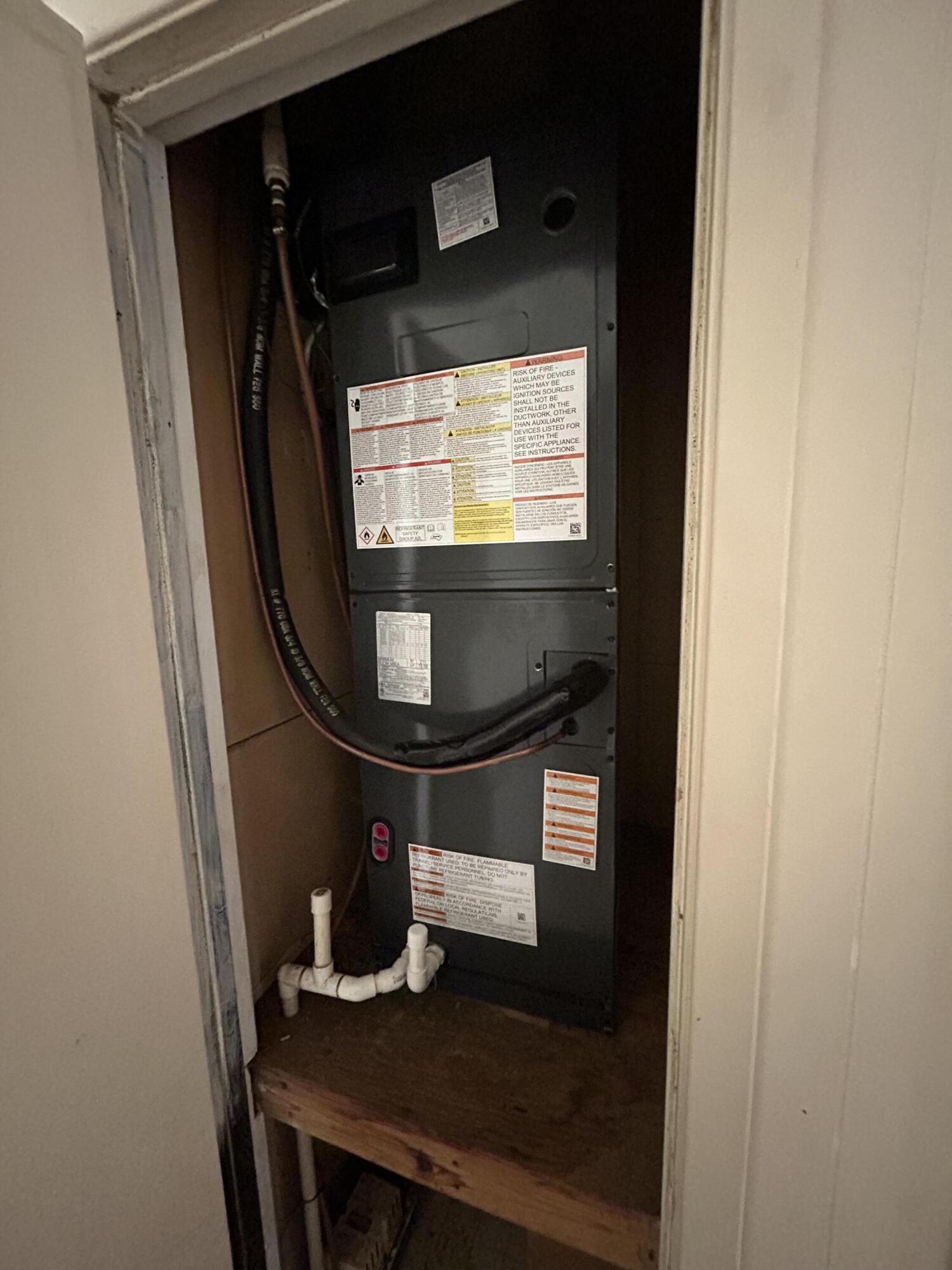 NO RECORDED SUBDIVISION - Residential