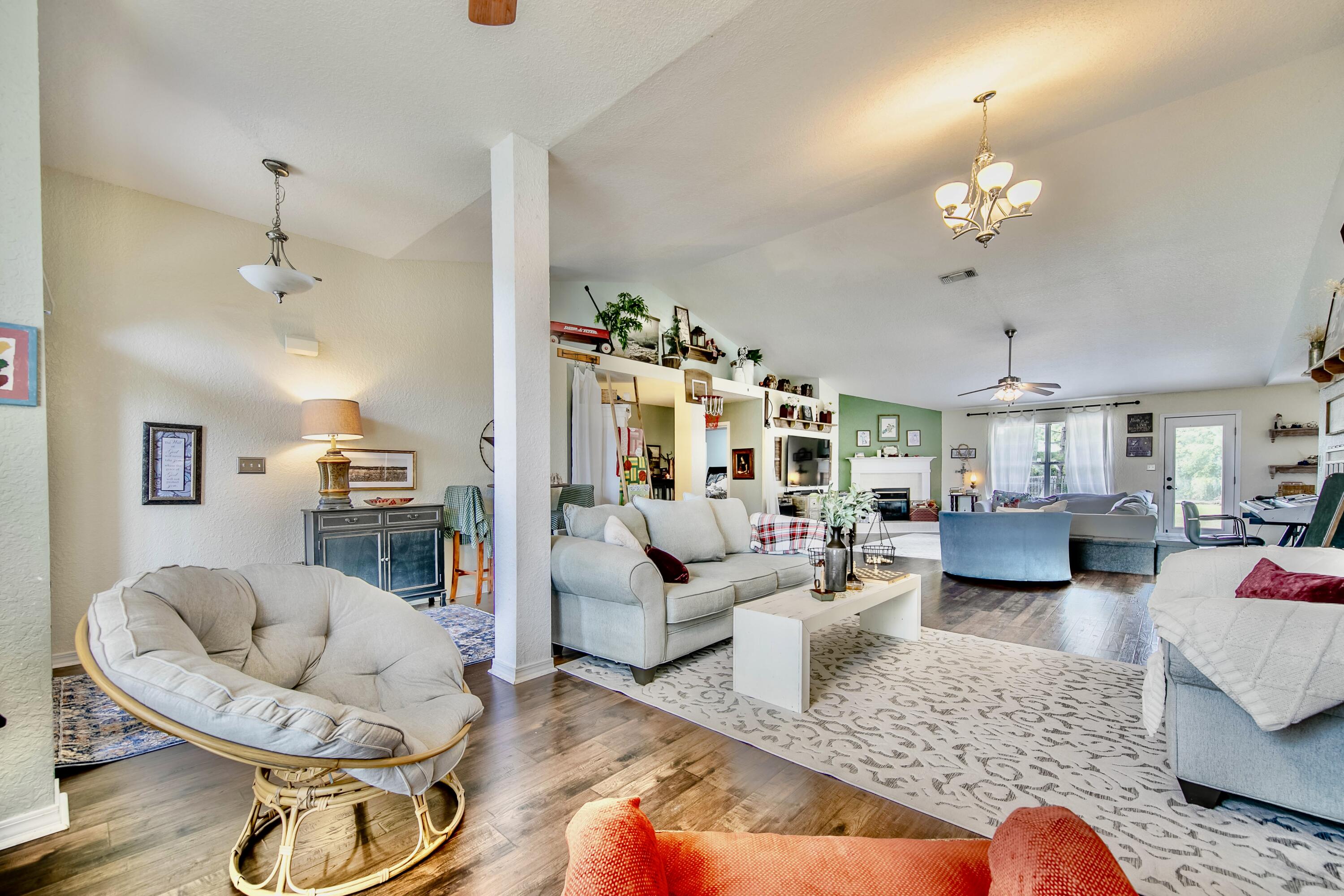 DRIFTWOOD ESTATES - Residential