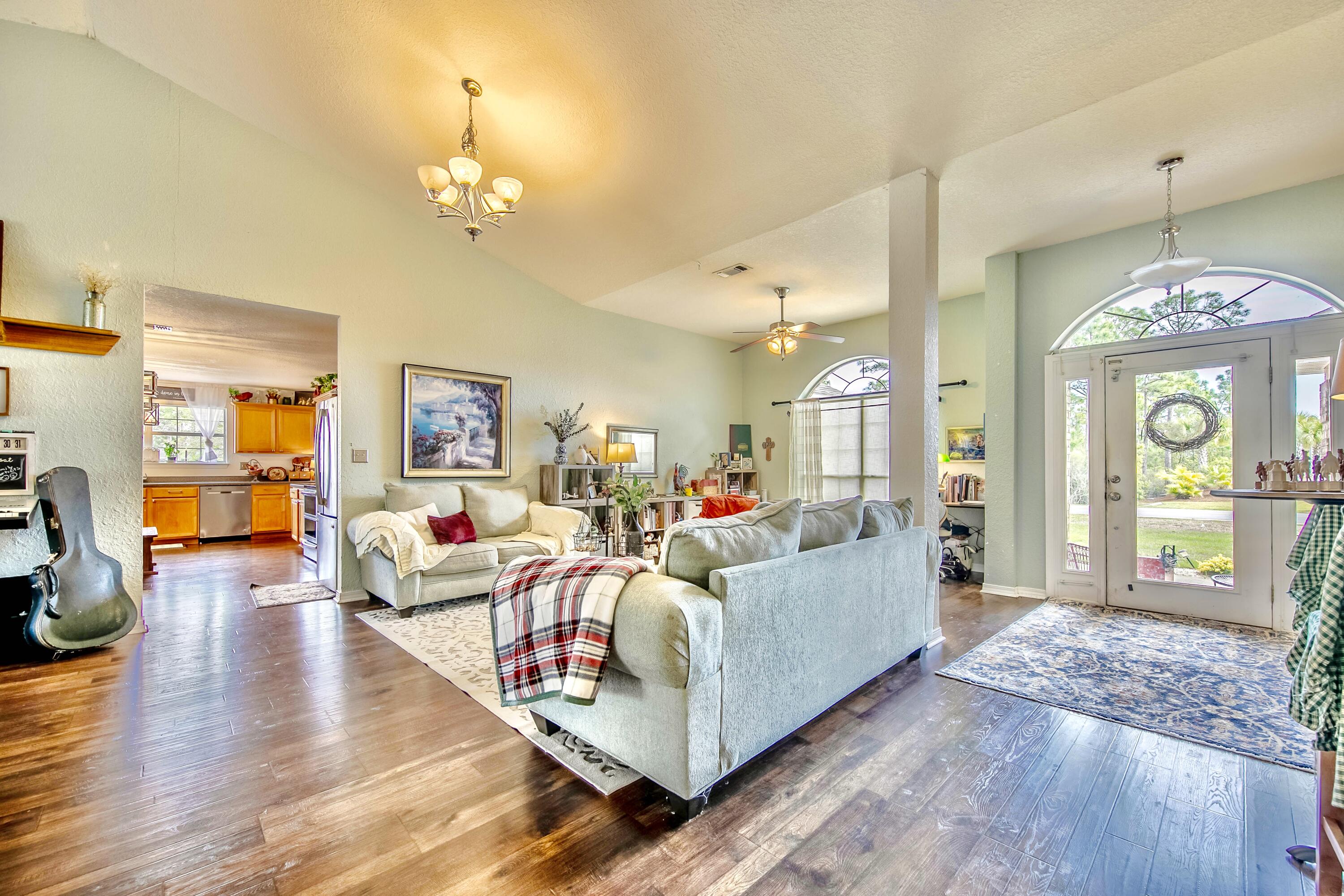 DRIFTWOOD ESTATES - Residential