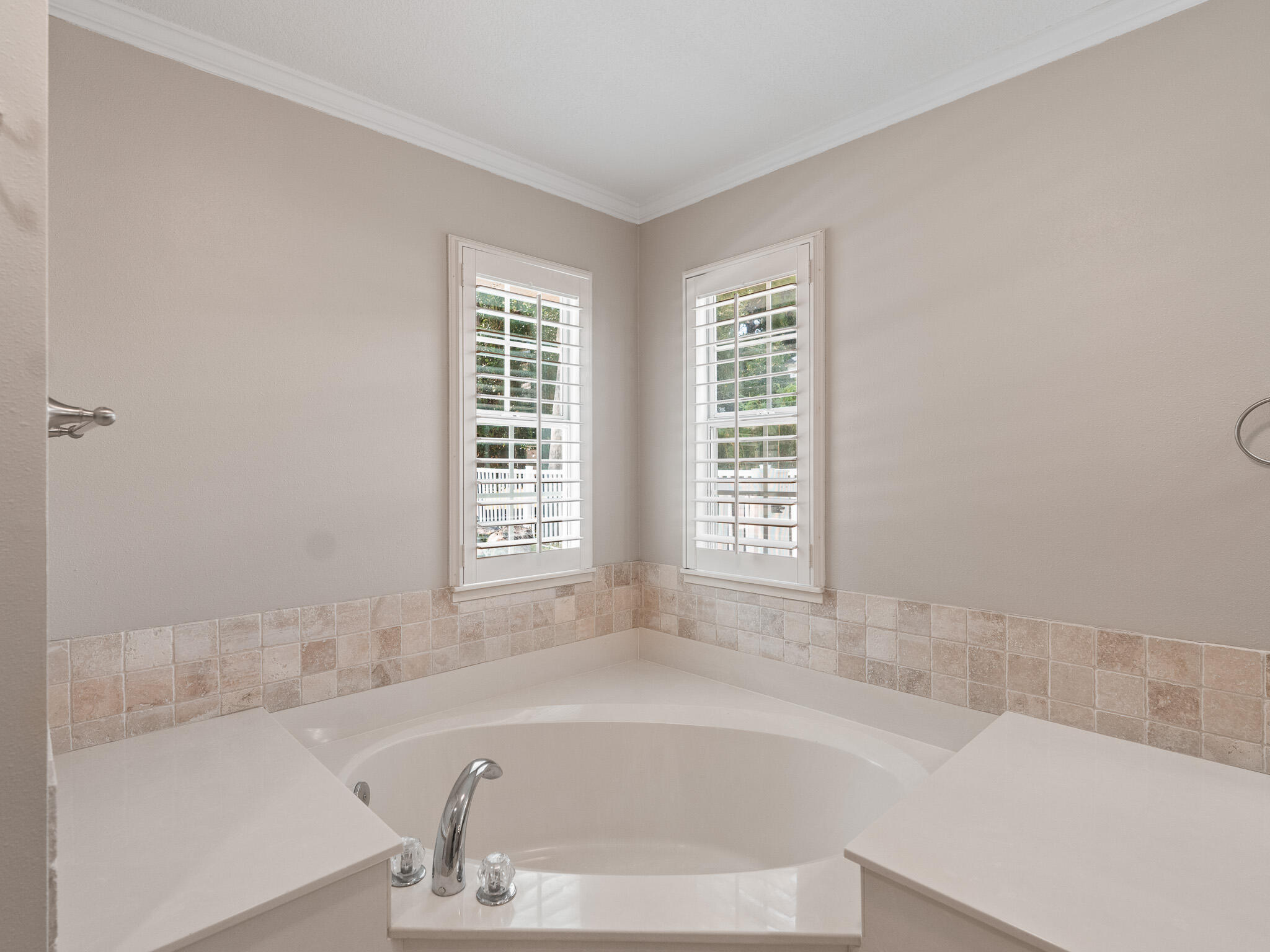 EMERALD BAY PH 1-B - Residential