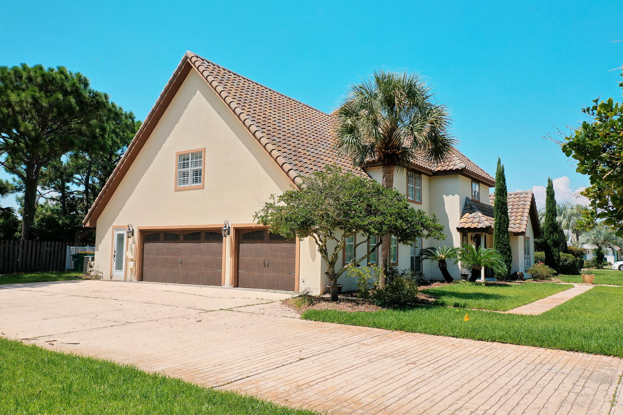 EMERALD BAY PH 1-B - Residential