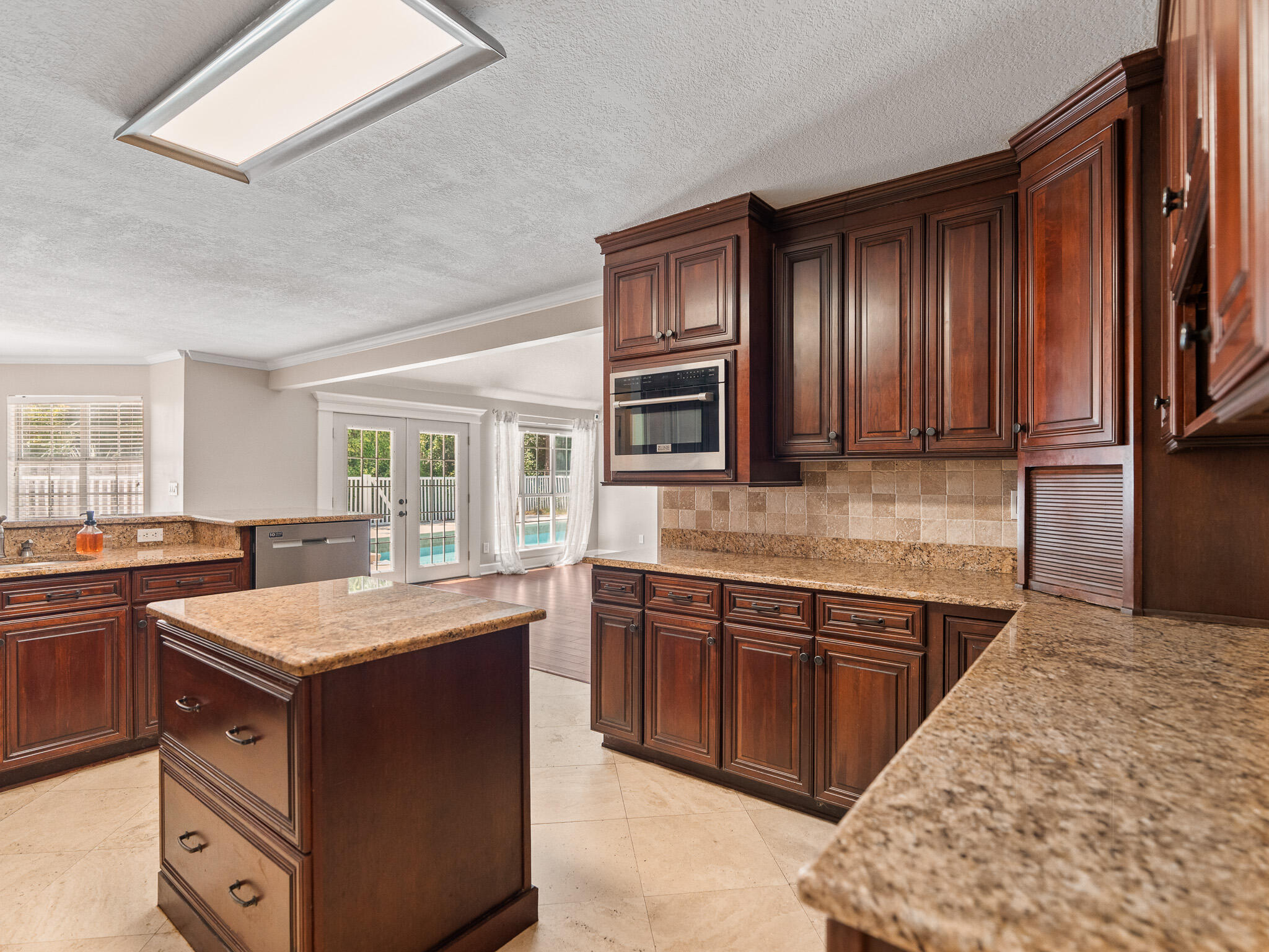 EMERALD BAY PH 1-B - Residential