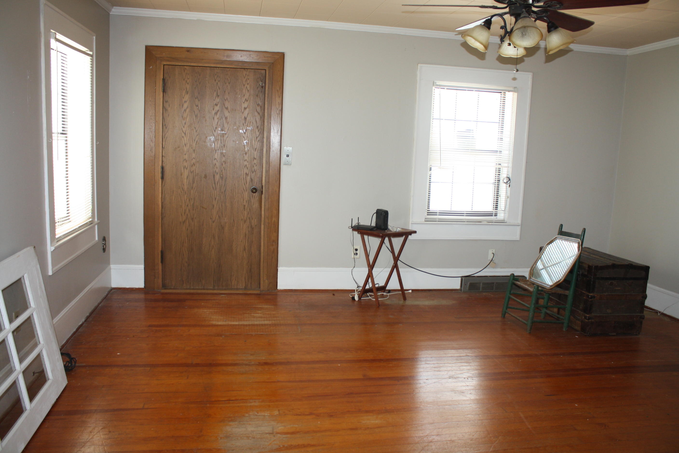 CRESTVIEW - Residential