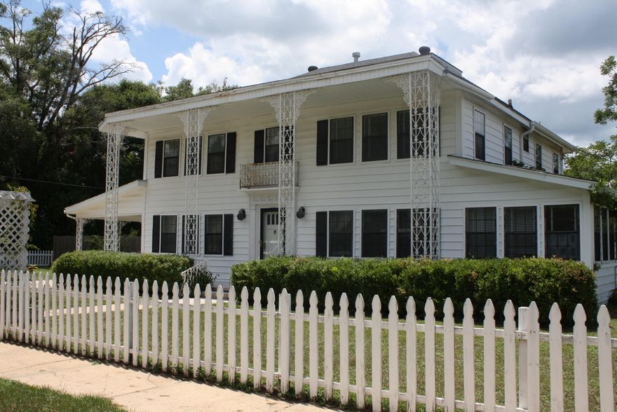 A classic colonial home full of heirloom charm. This house blends the best of character and tradition. Solid pine hardwood floors, vintage ornate crown molding, original solid antique doors with glass knobs, multiple fireplaces, spacious rooms with 10 foot ceilings! This is a spectacular statement home. To bring in the best of both vintage and modern, a newly updated kitchen, with granite tops is ready for you! Fantastic condition, with tons of parking and a great level backyard. There is an additional one bedroom/one bath living space is located at the back of the property over the garage. A breathtaking show, must see!