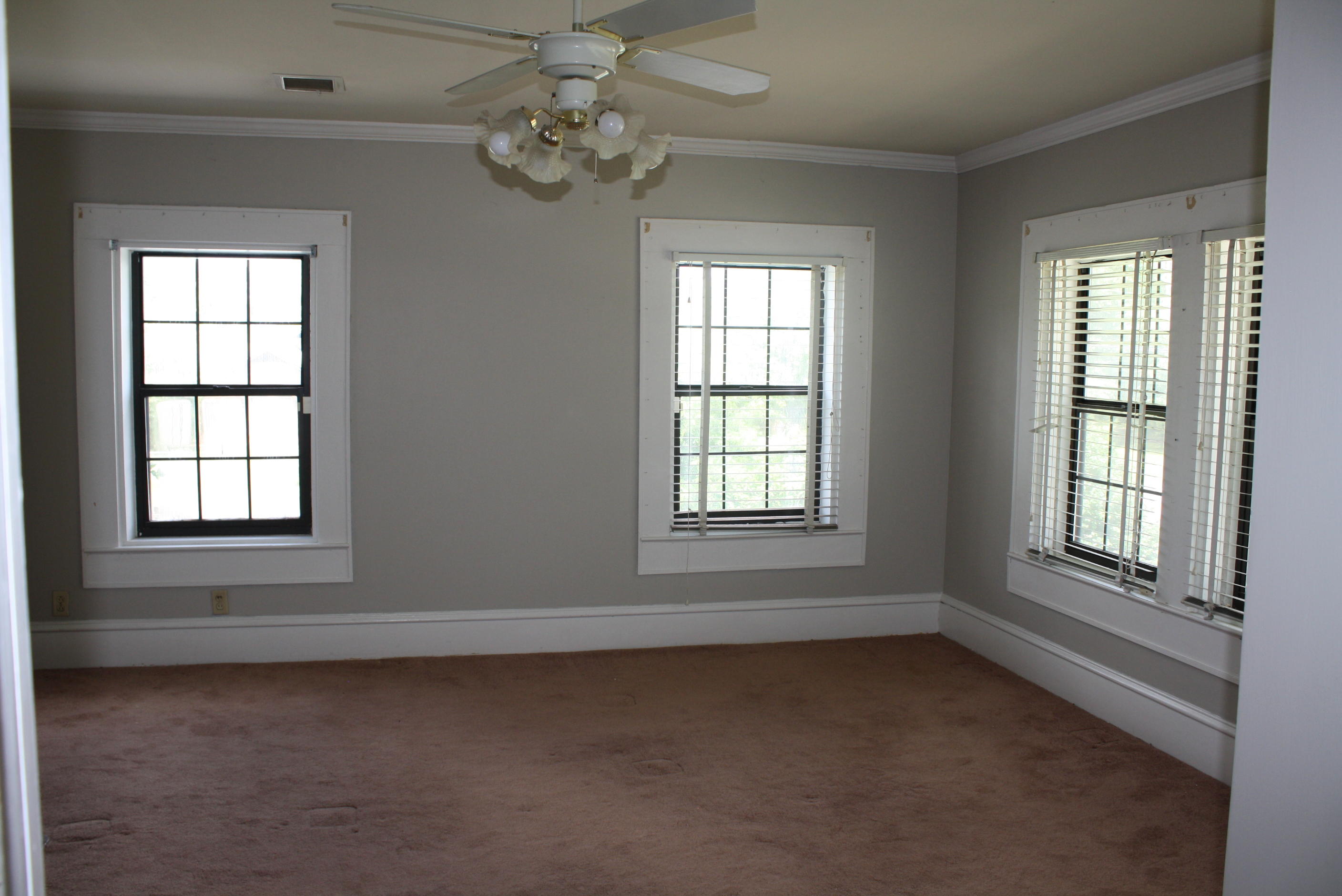 CRESTVIEW - Residential