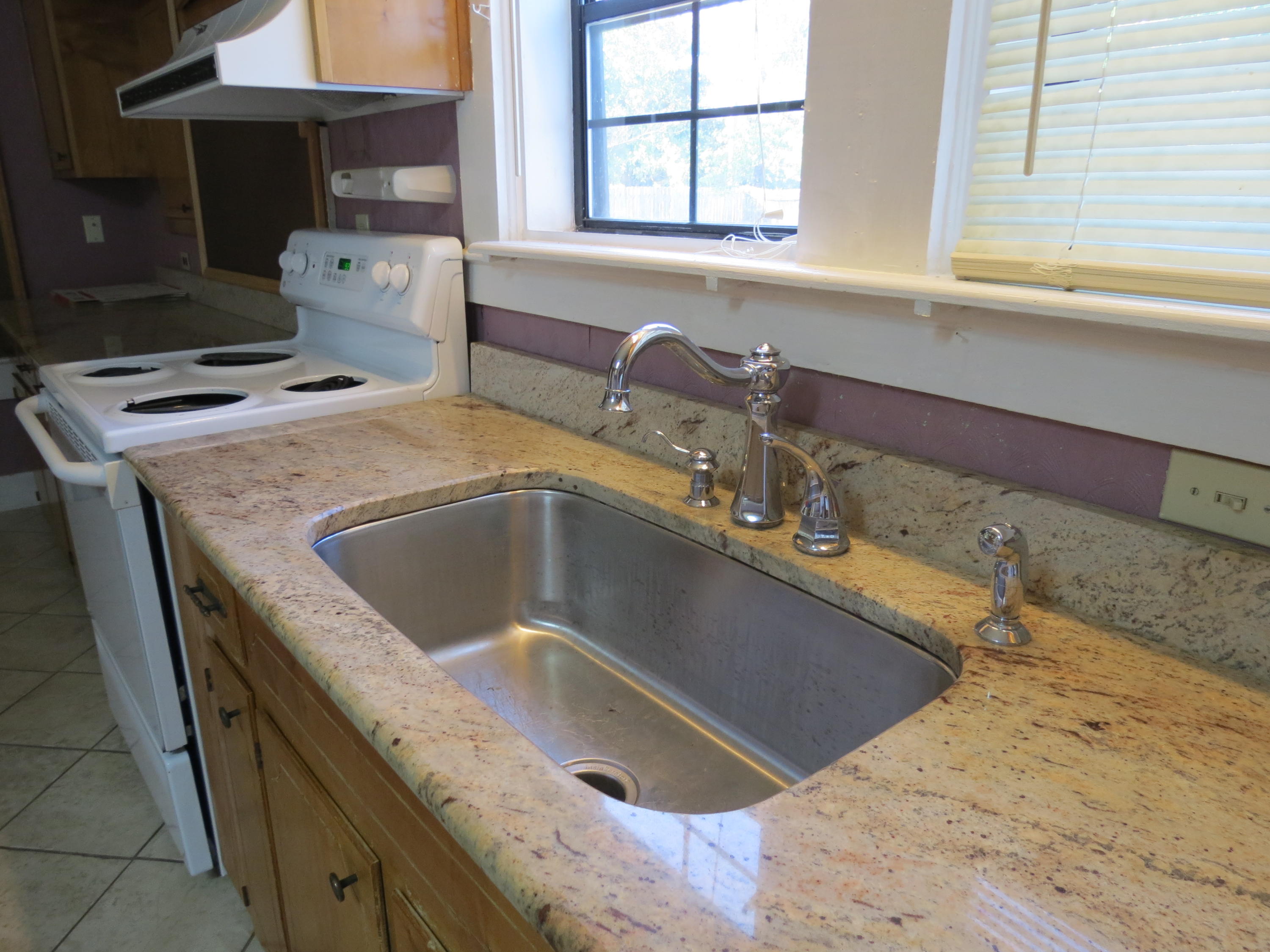 CRESTVIEW - Residential