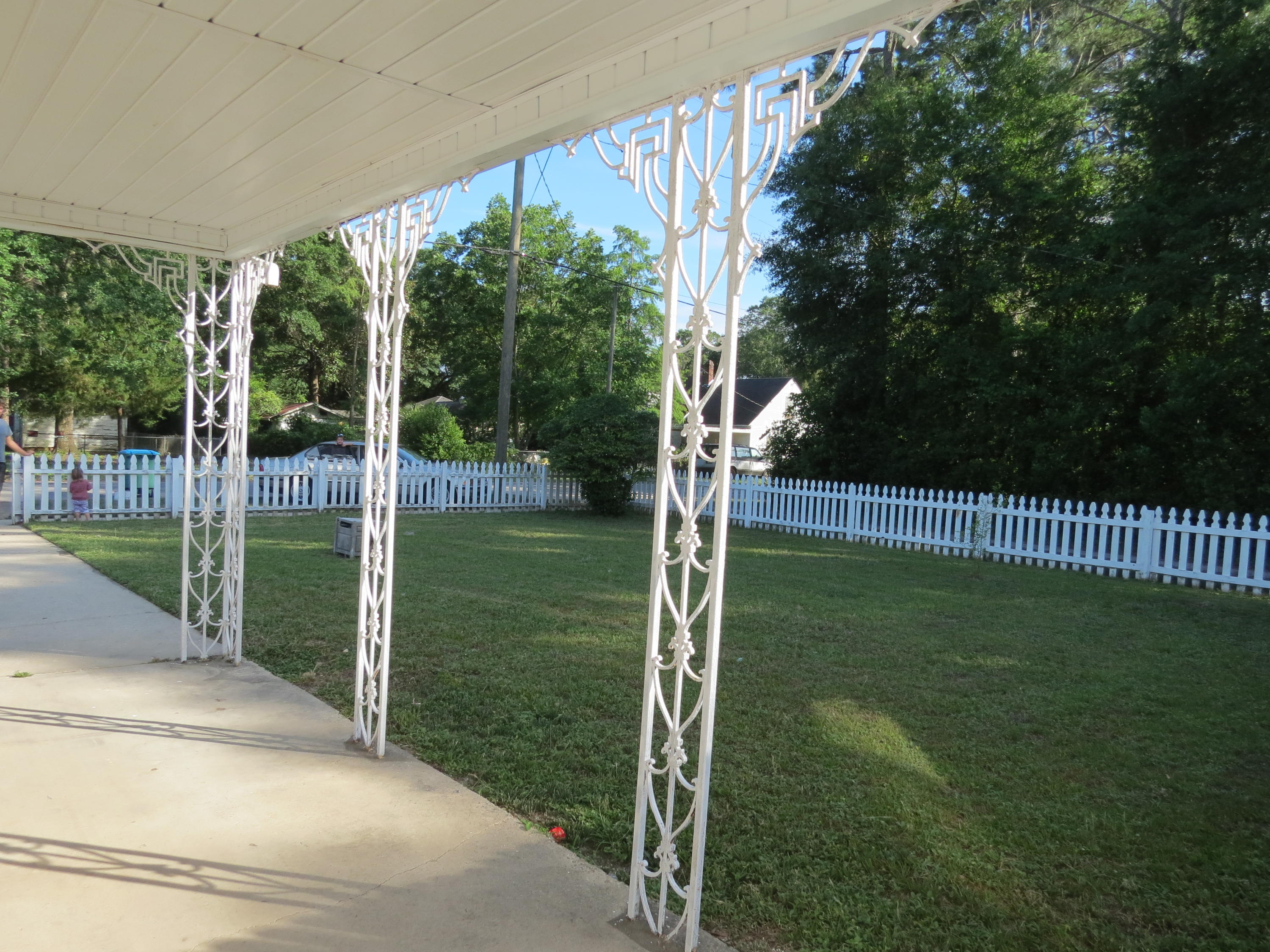 CRESTVIEW - Residential