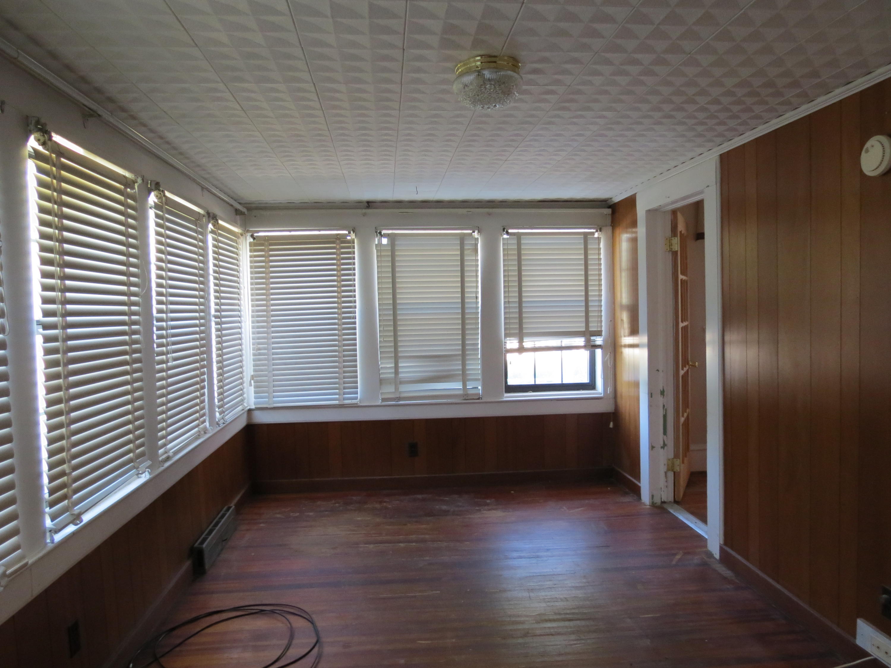 CRESTVIEW - Residential