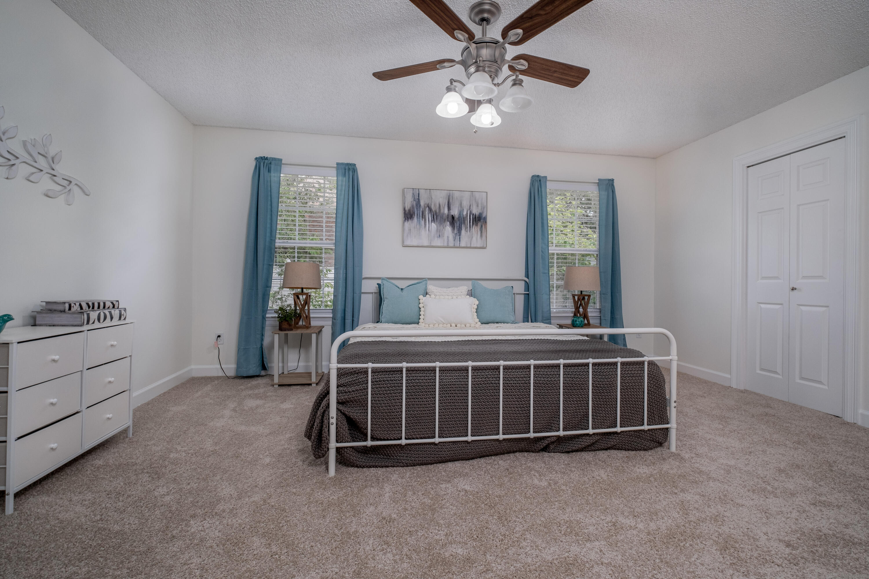 HOMESTEAD S/D - Residential