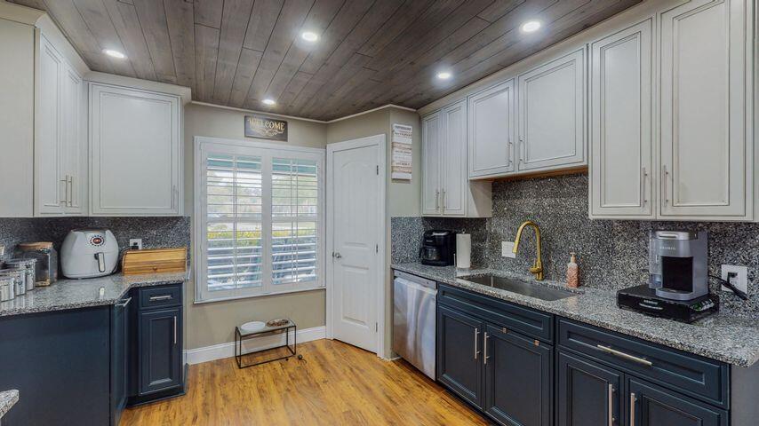 CHATEAU PRES DE LA MER - Residential