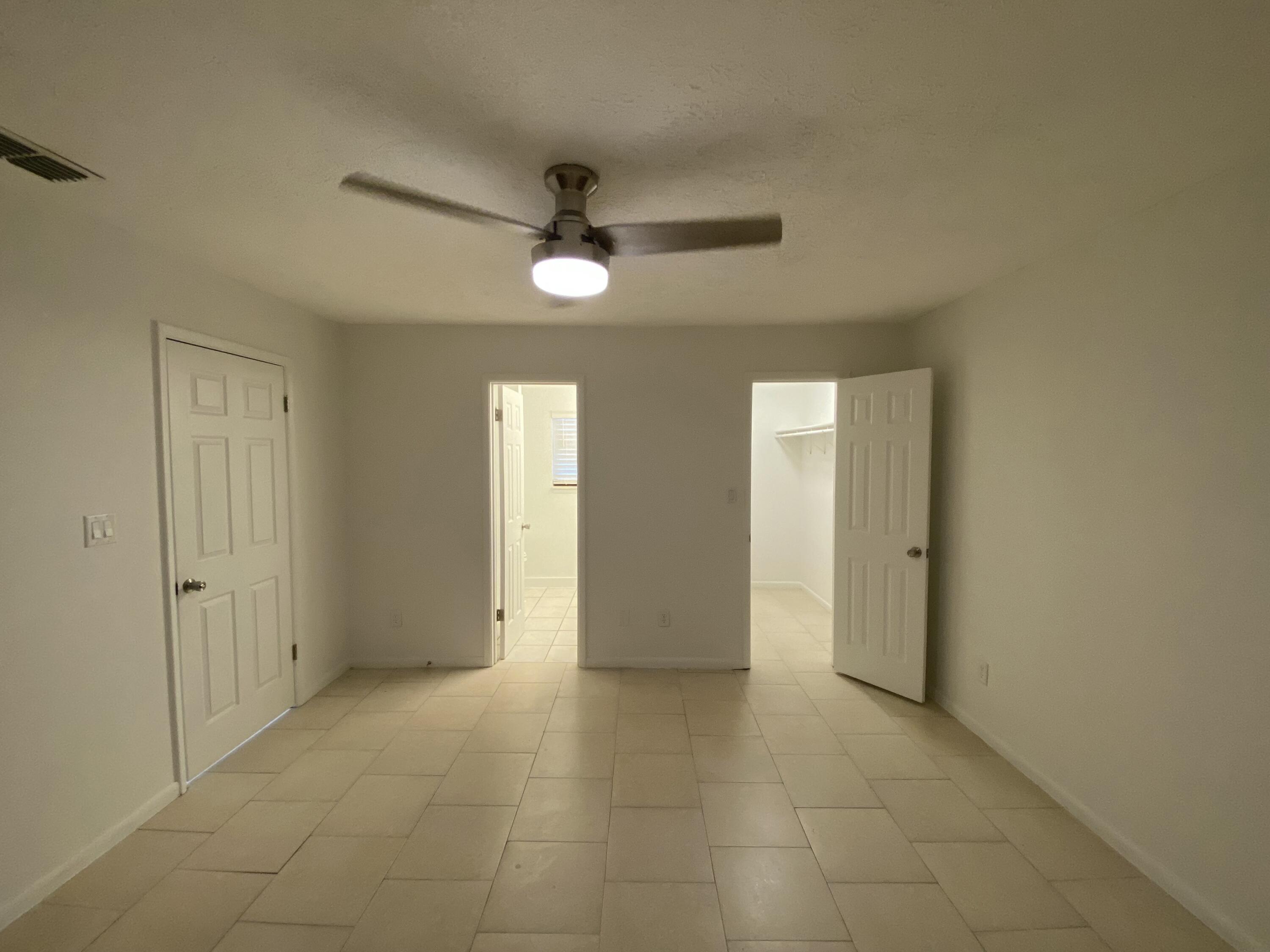 EL CENTRO BEACH - Residential Lease