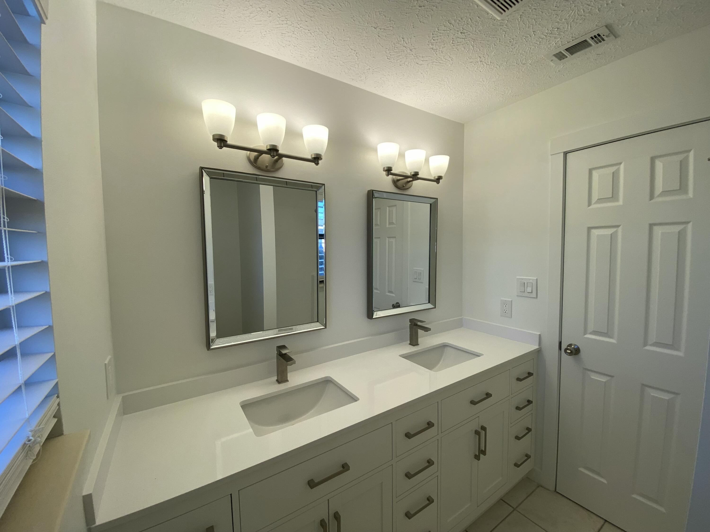 EL CENTRO BEACH - Residential Lease