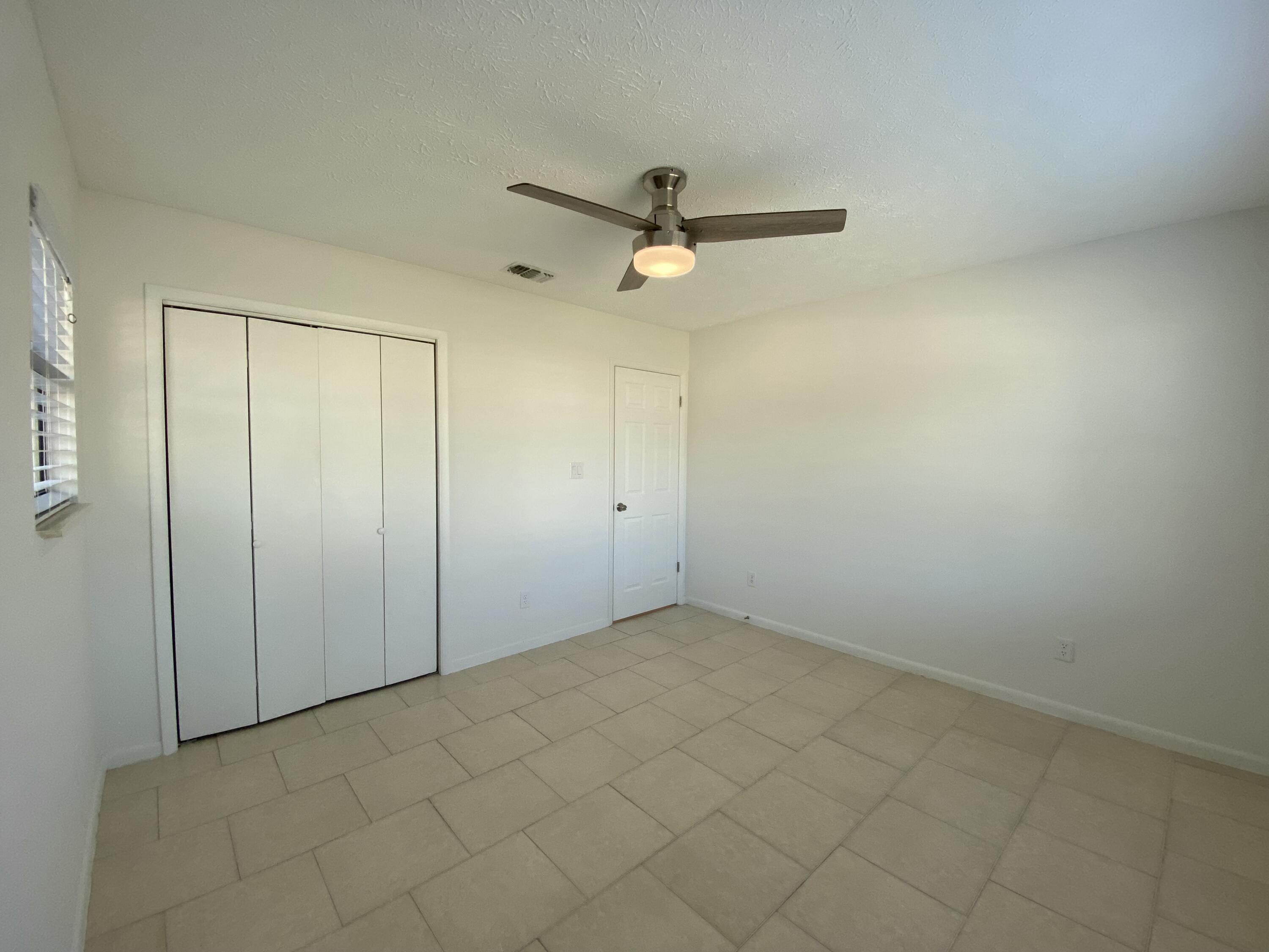 EL CENTRO BEACH - Residential Lease