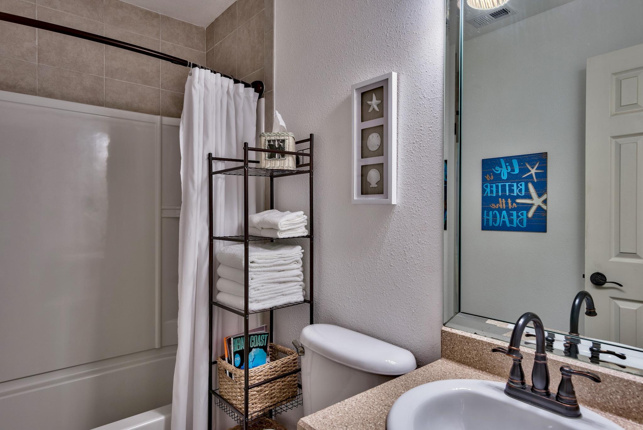 SEASCAPE CONDO GARDEN VILLA - Residential