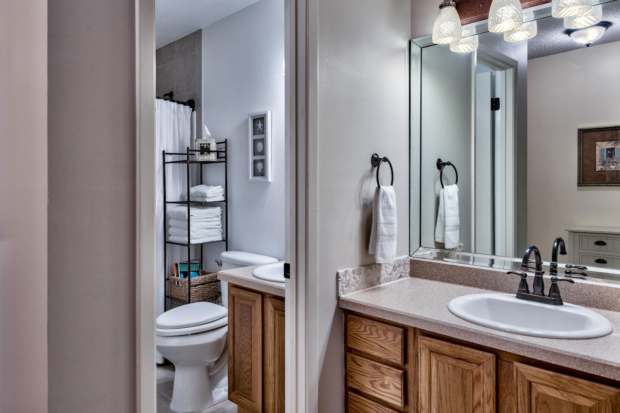 SEASCAPE CONDO GARDEN VILLA - Residential