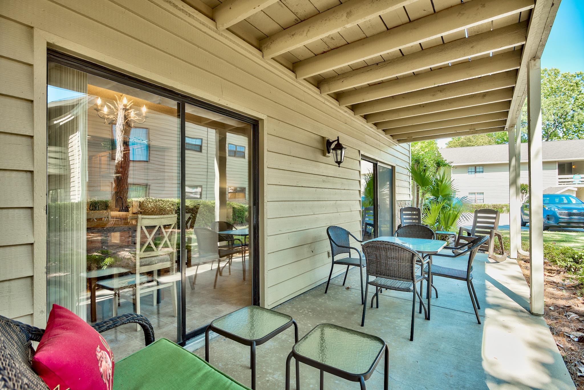 SEASCAPE CONDO GARDEN VILLA - Residential