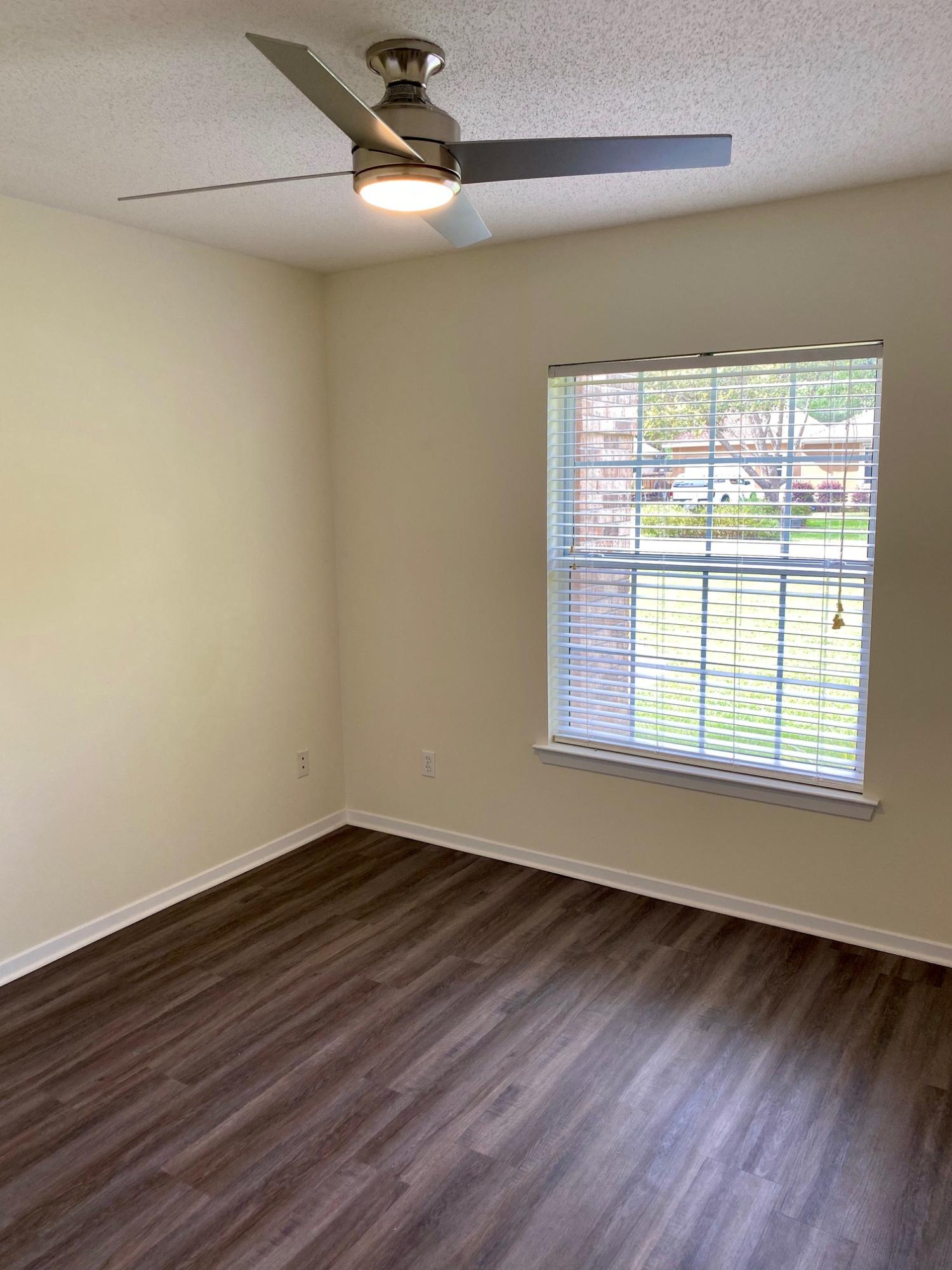 BAYOU POINT - Residential Lease