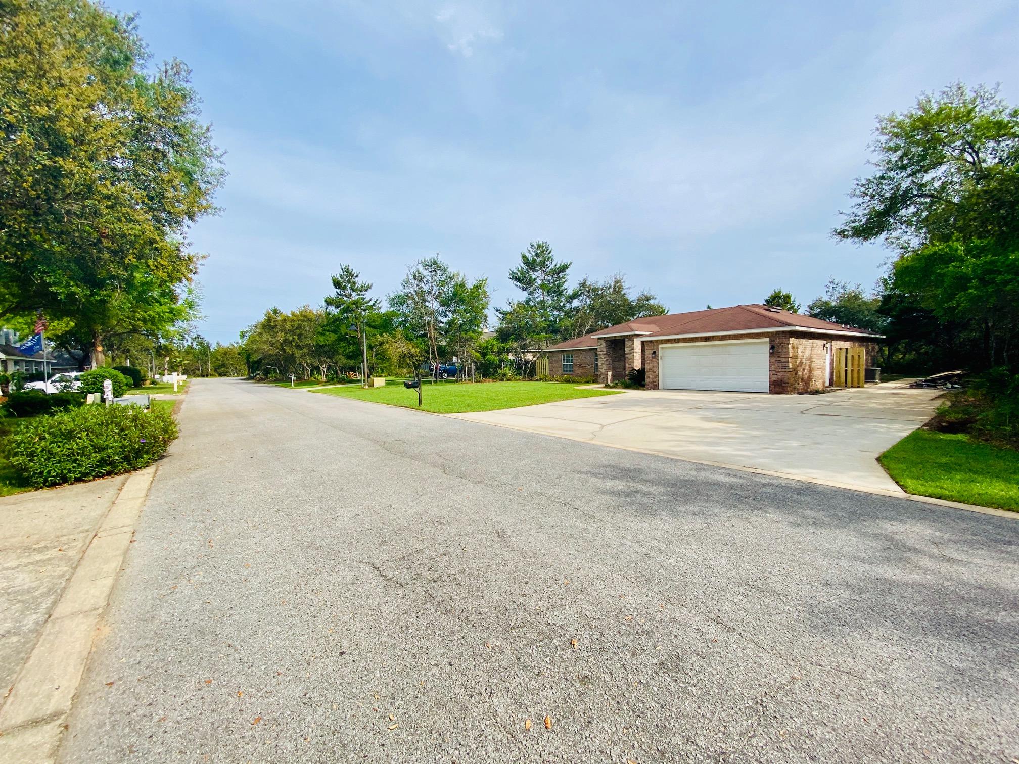 BAYOU POINT - Residential Lease