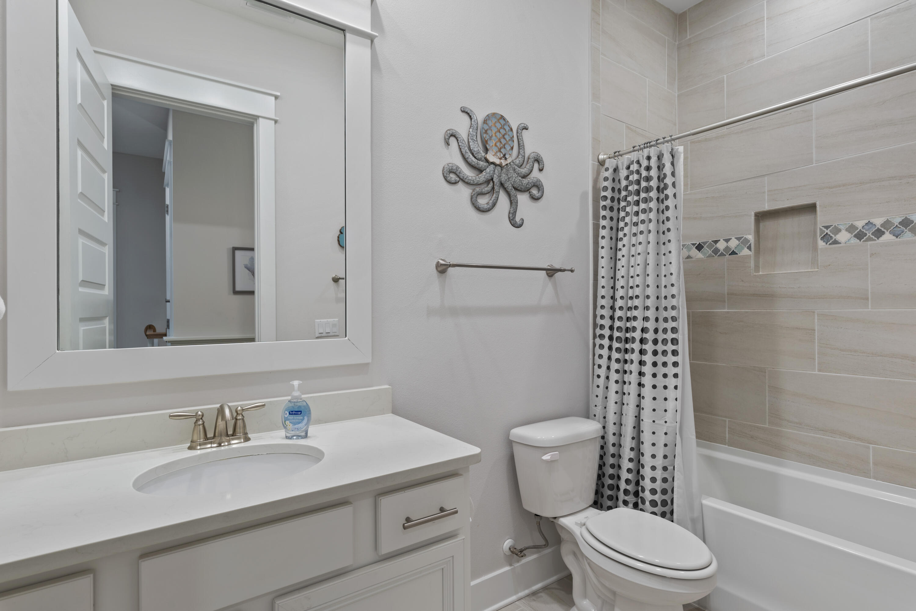 PROMINENCE NORTH - Residential