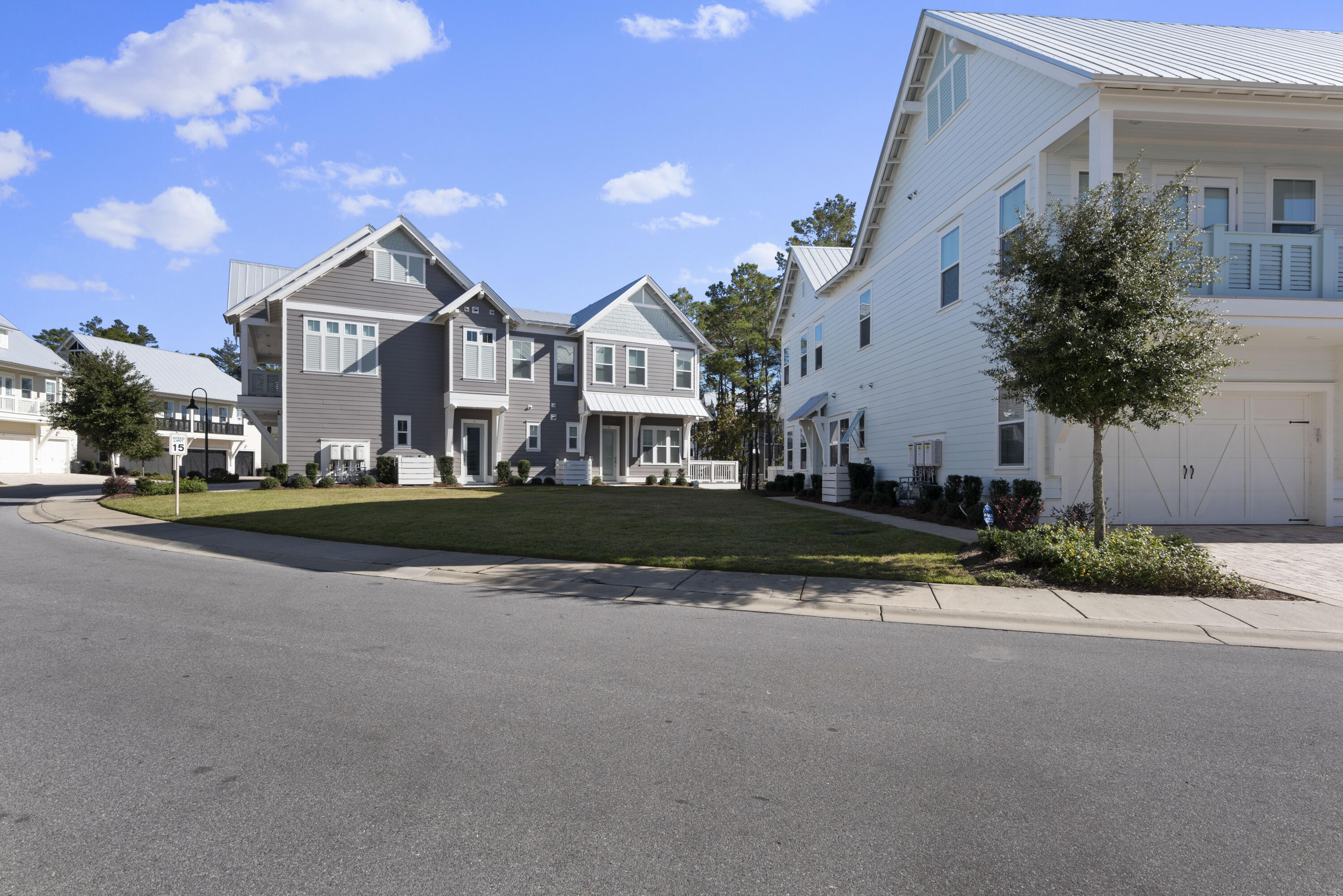 PROMINENCE NORTH - Residential