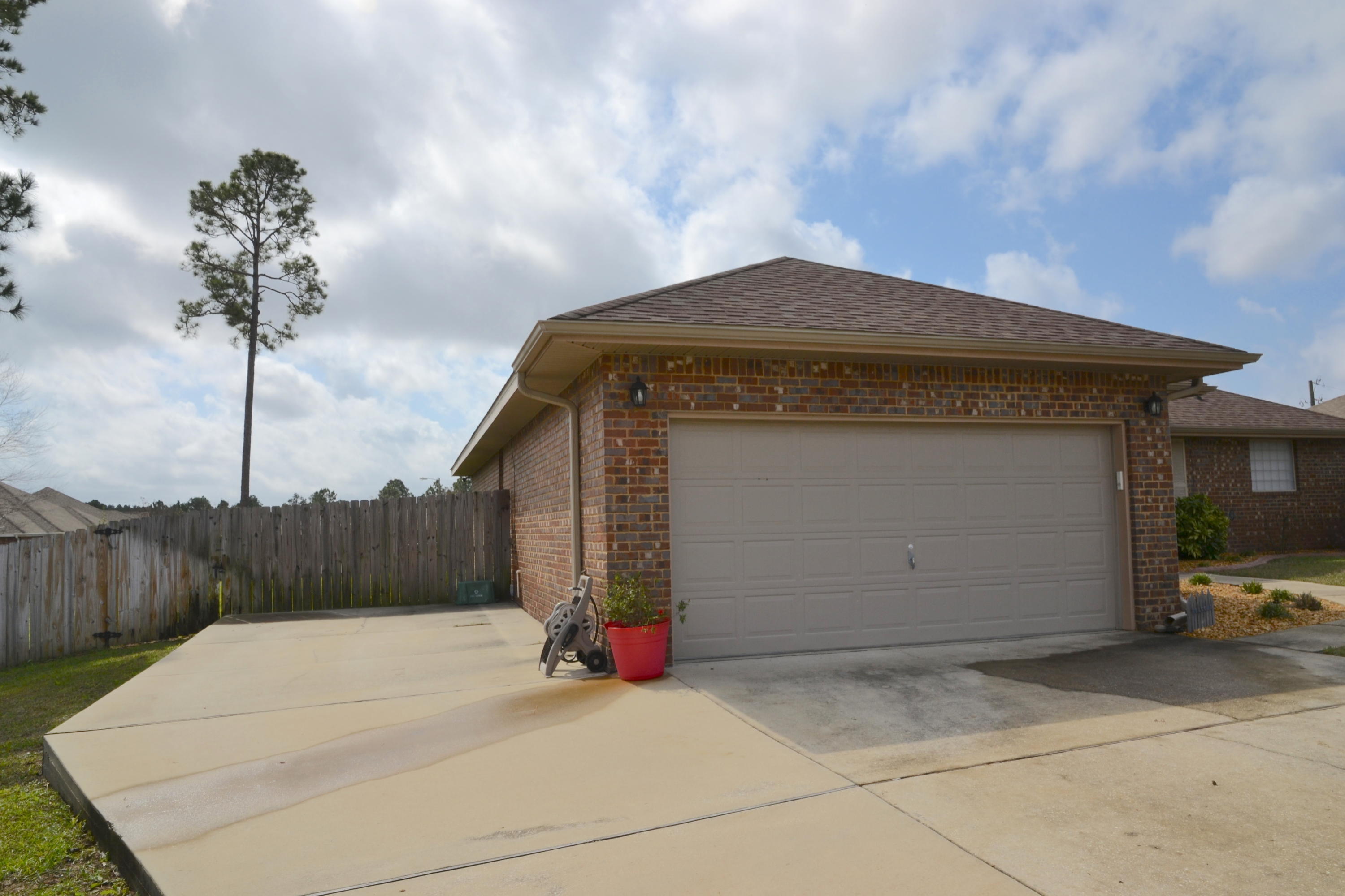 Alicia Place - Residential