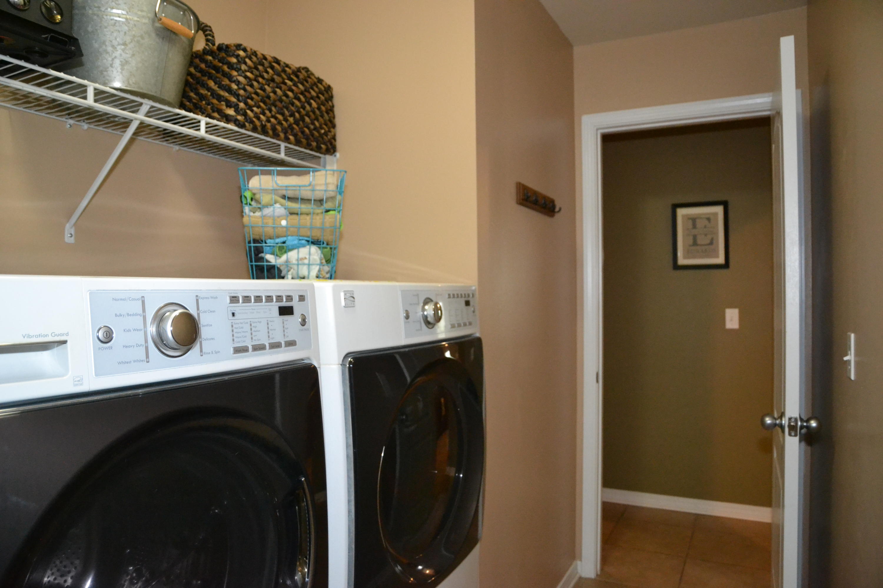 Alicia Place - Residential