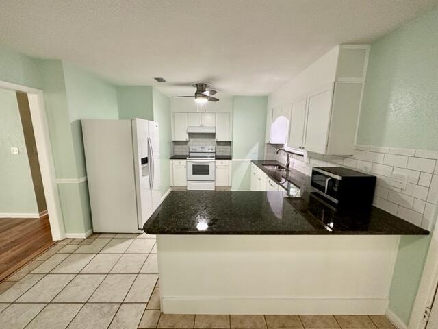 MARY ESTHER HEIGHTS - Residential Lease