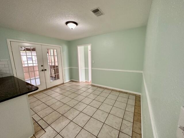 MARY ESTHER HEIGHTS - Residential Lease