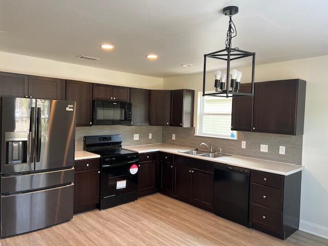 TOWN OF SANTA ROSA - Residential