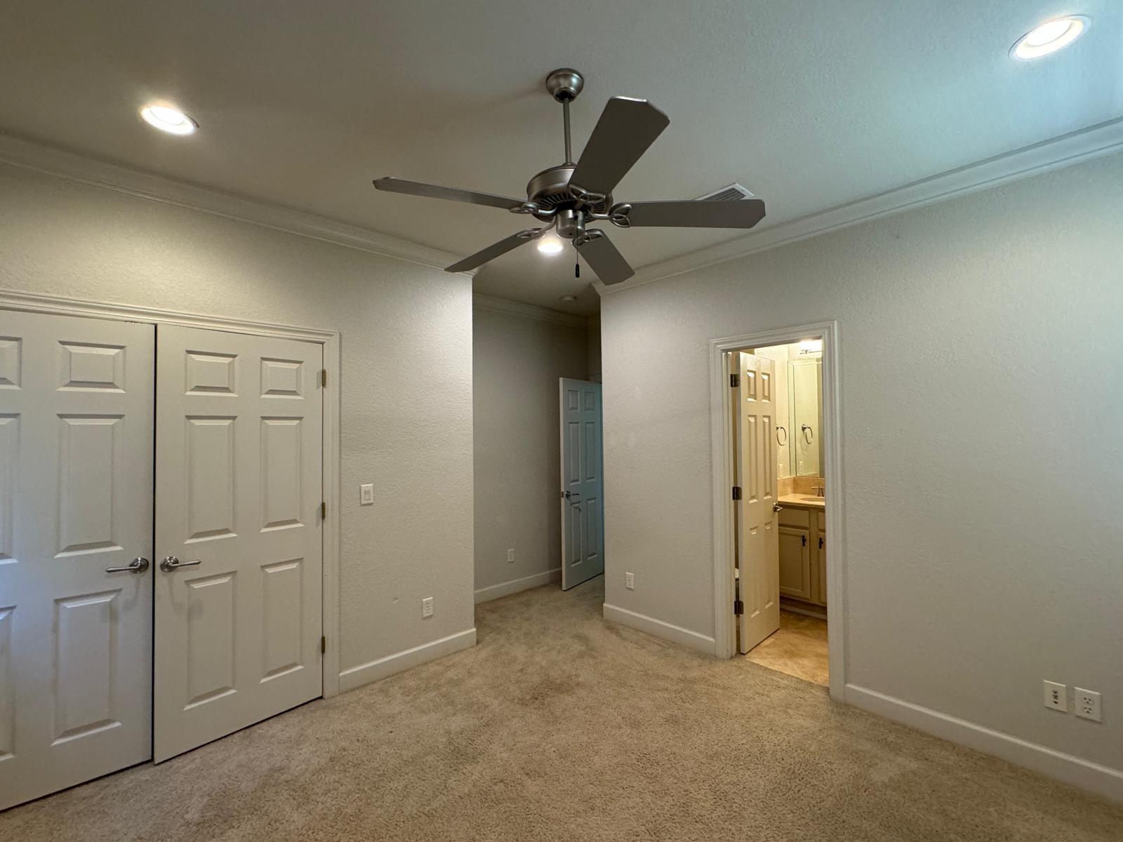 CALUSA BAY S/D - Residential Lease