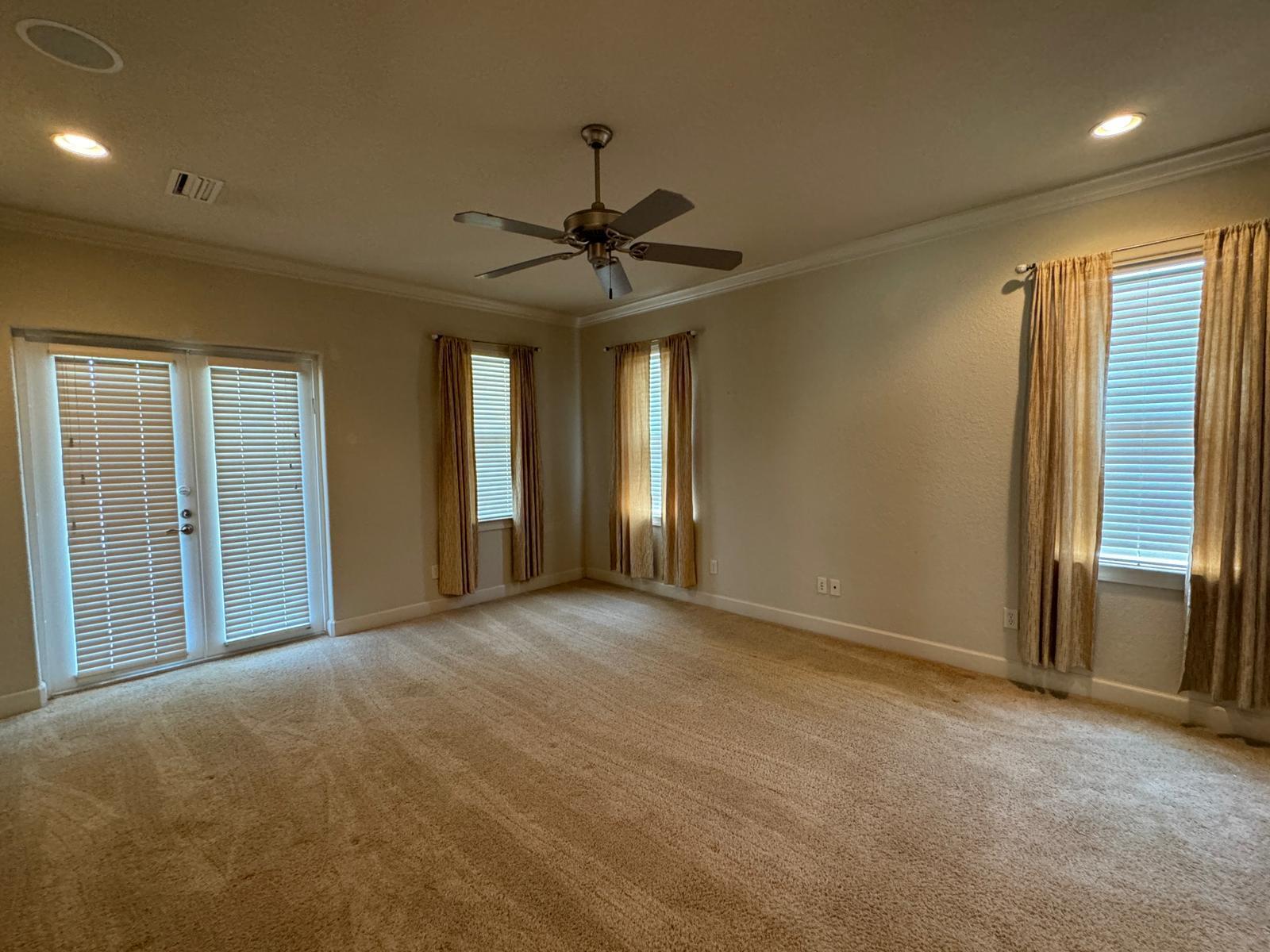 CALUSA BAY S/D - Residential Lease