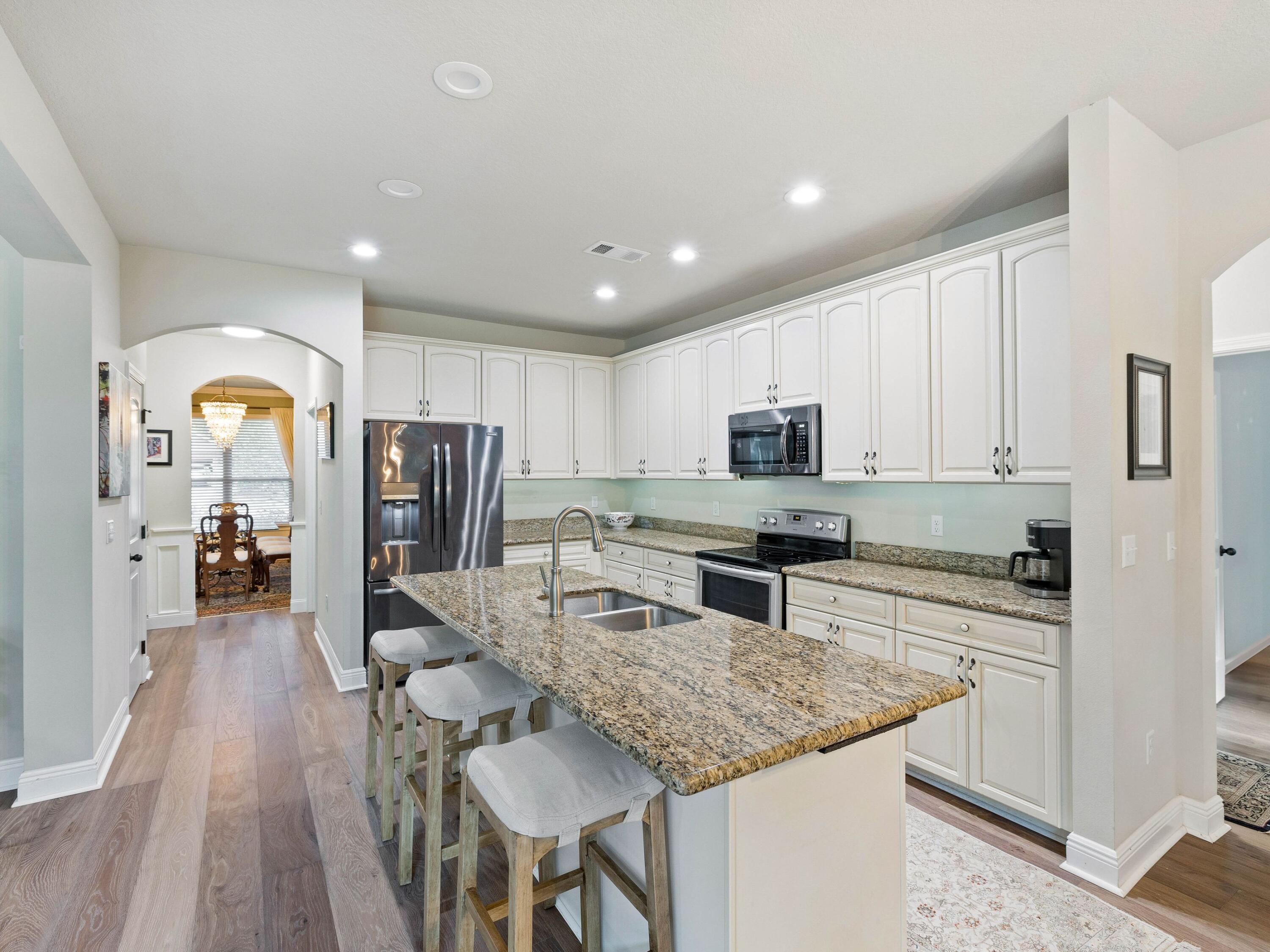 HAMMOCK BAY - Residential