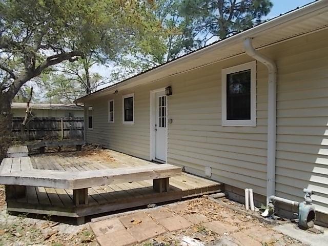 Garnier Beach - Residential