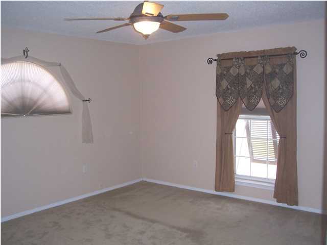 PARKWOOD COVE AT BLUEWATER BAY - Residential Lease