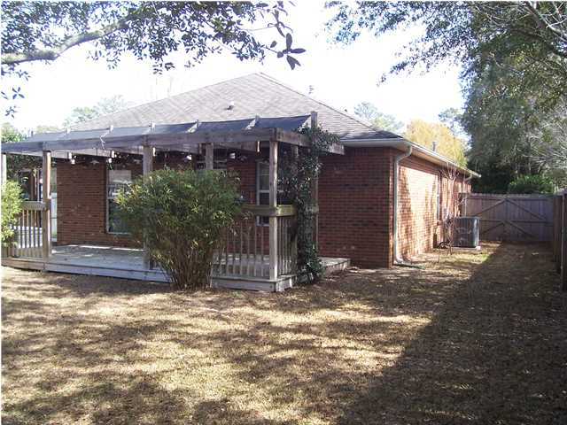 PARKWOOD COVE AT BLUEWATER BAY - Residential Lease