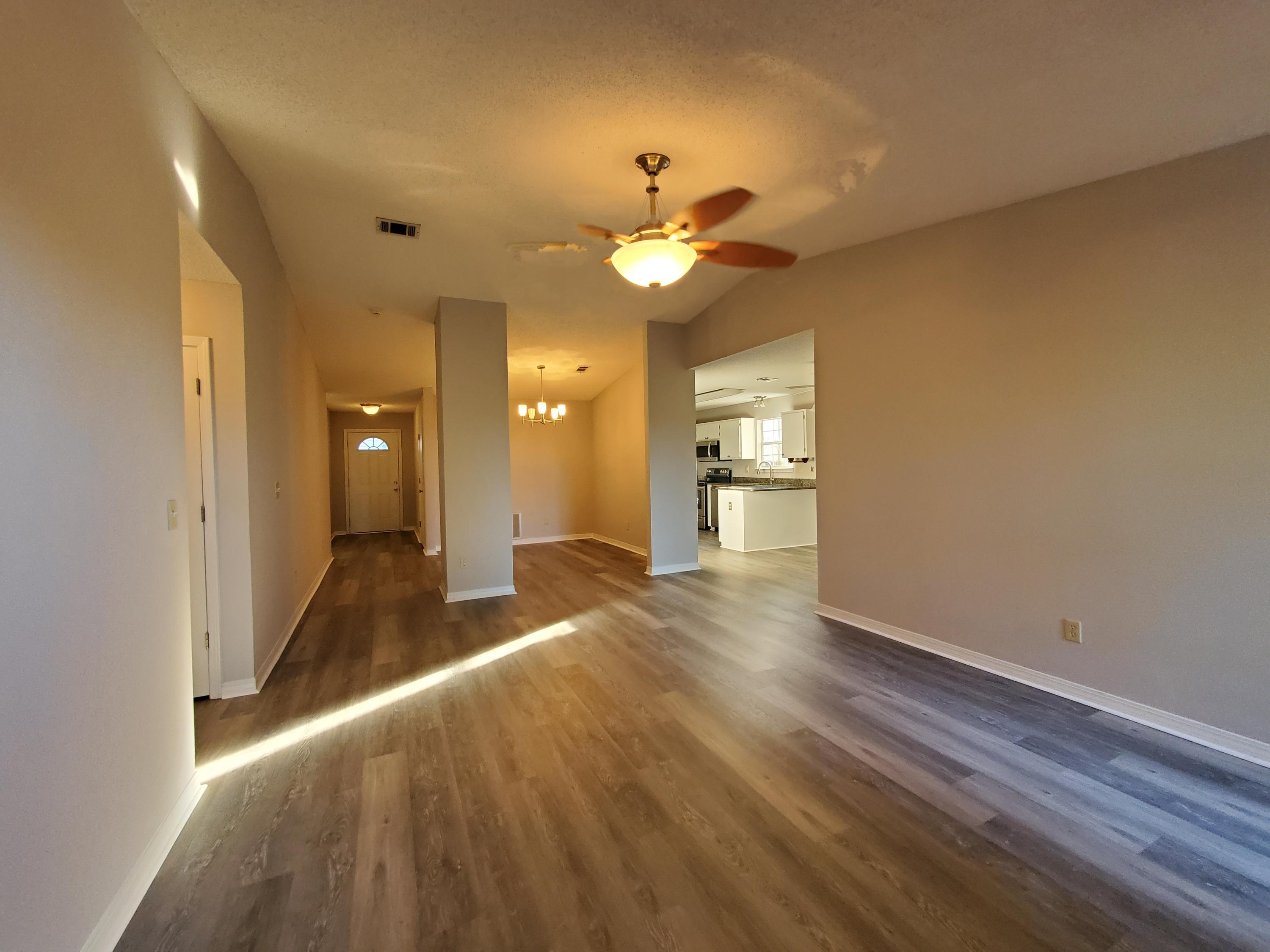 HOLLYROD PARK - Residential