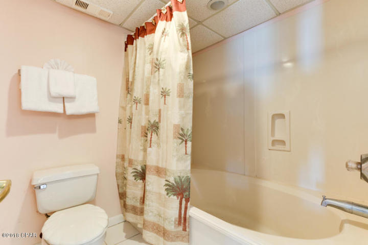 LONG BEACH 2ND ADDN - Residential