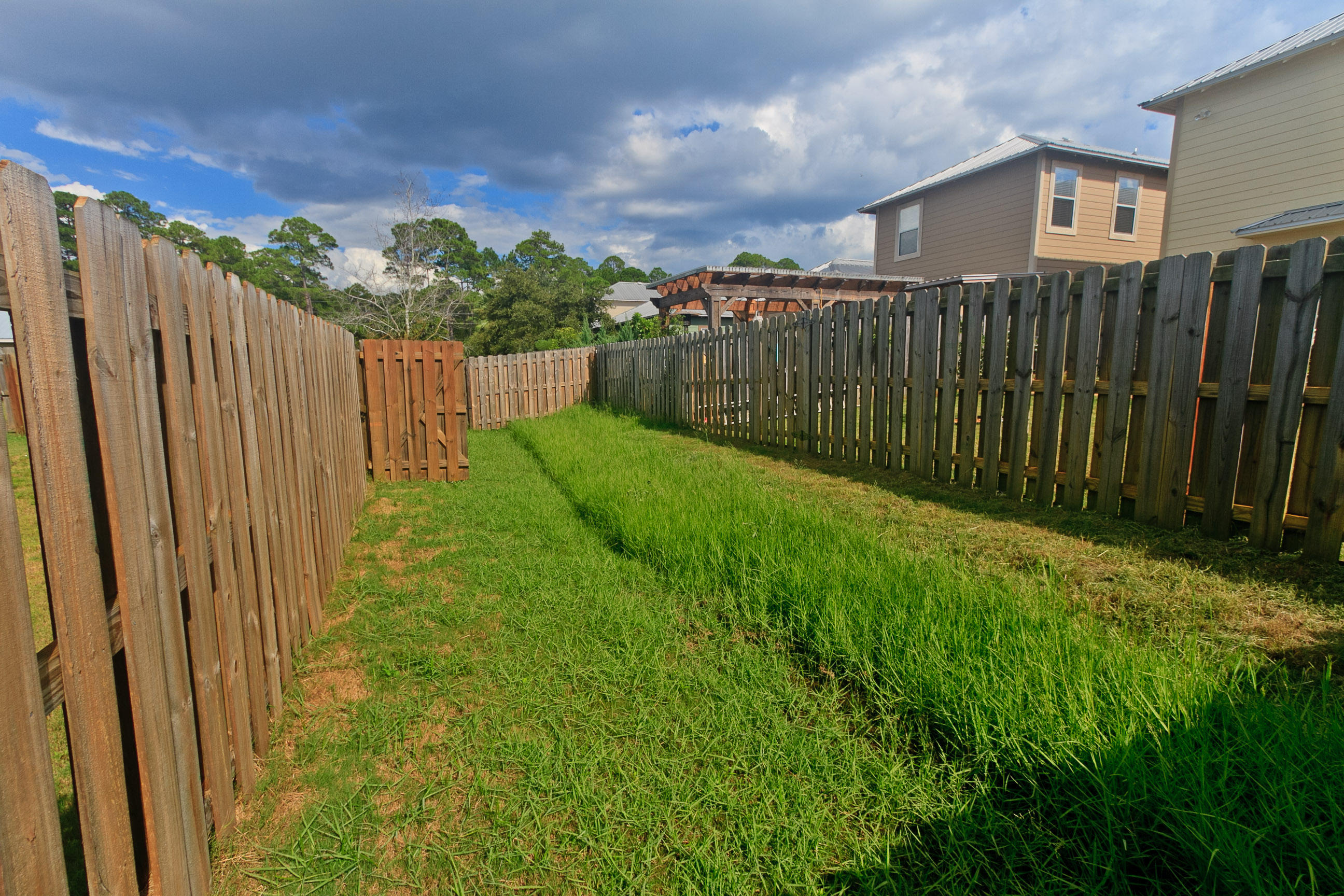 EAGLE BAY - Residential