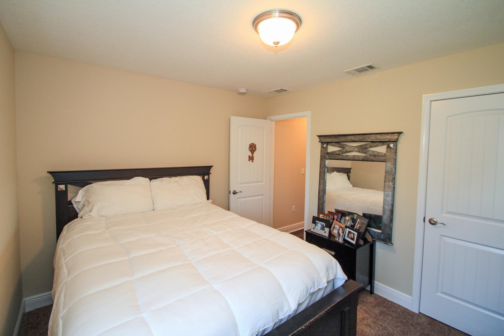 EAGLE BAY - Residential